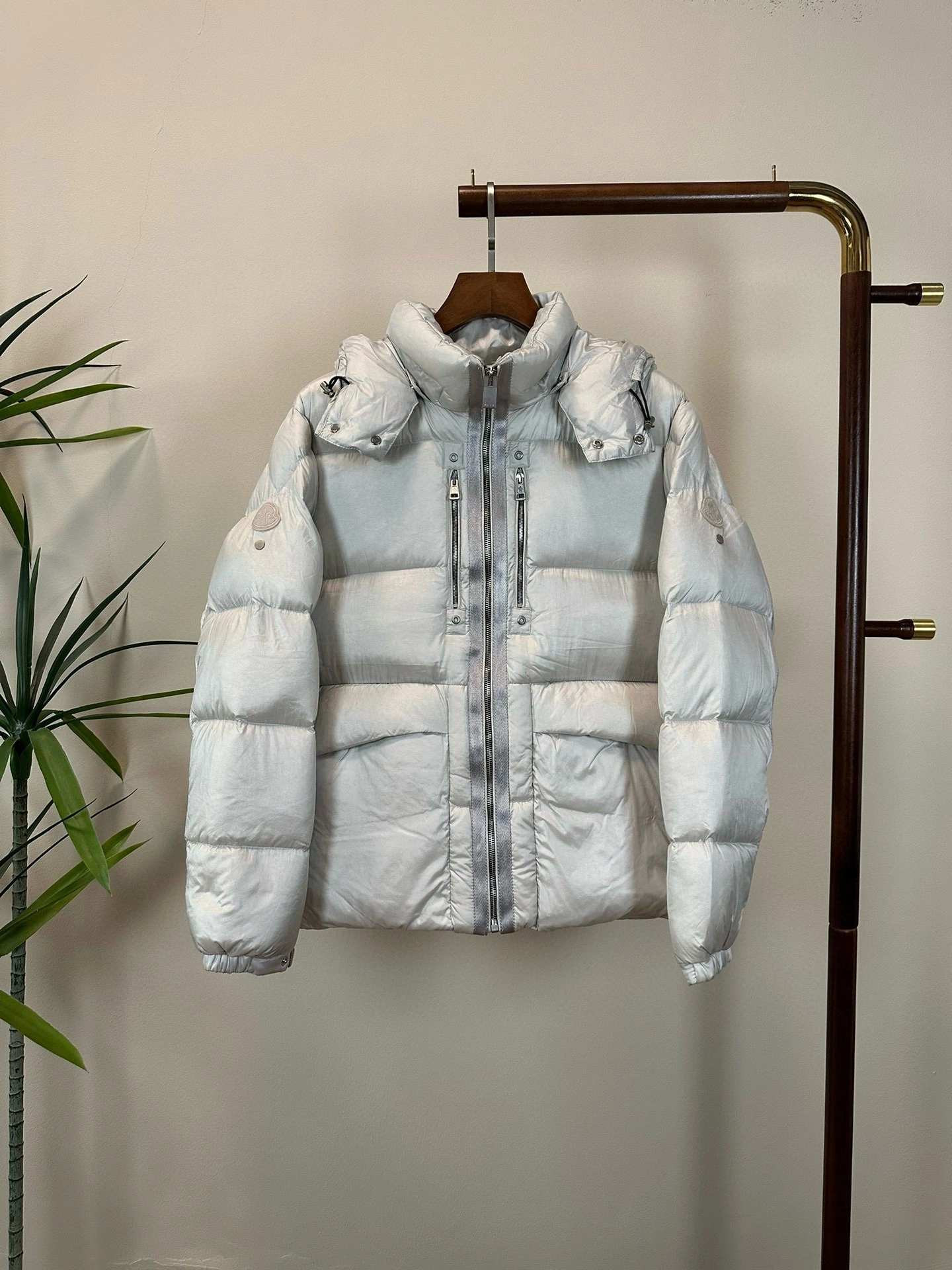 Premium Moncler Down Jackets 145545