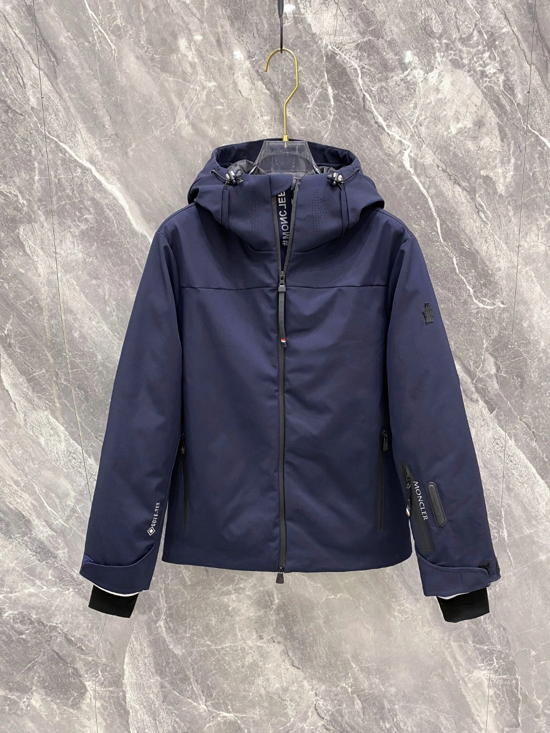 Moncler Down Jackets Efficient 145525