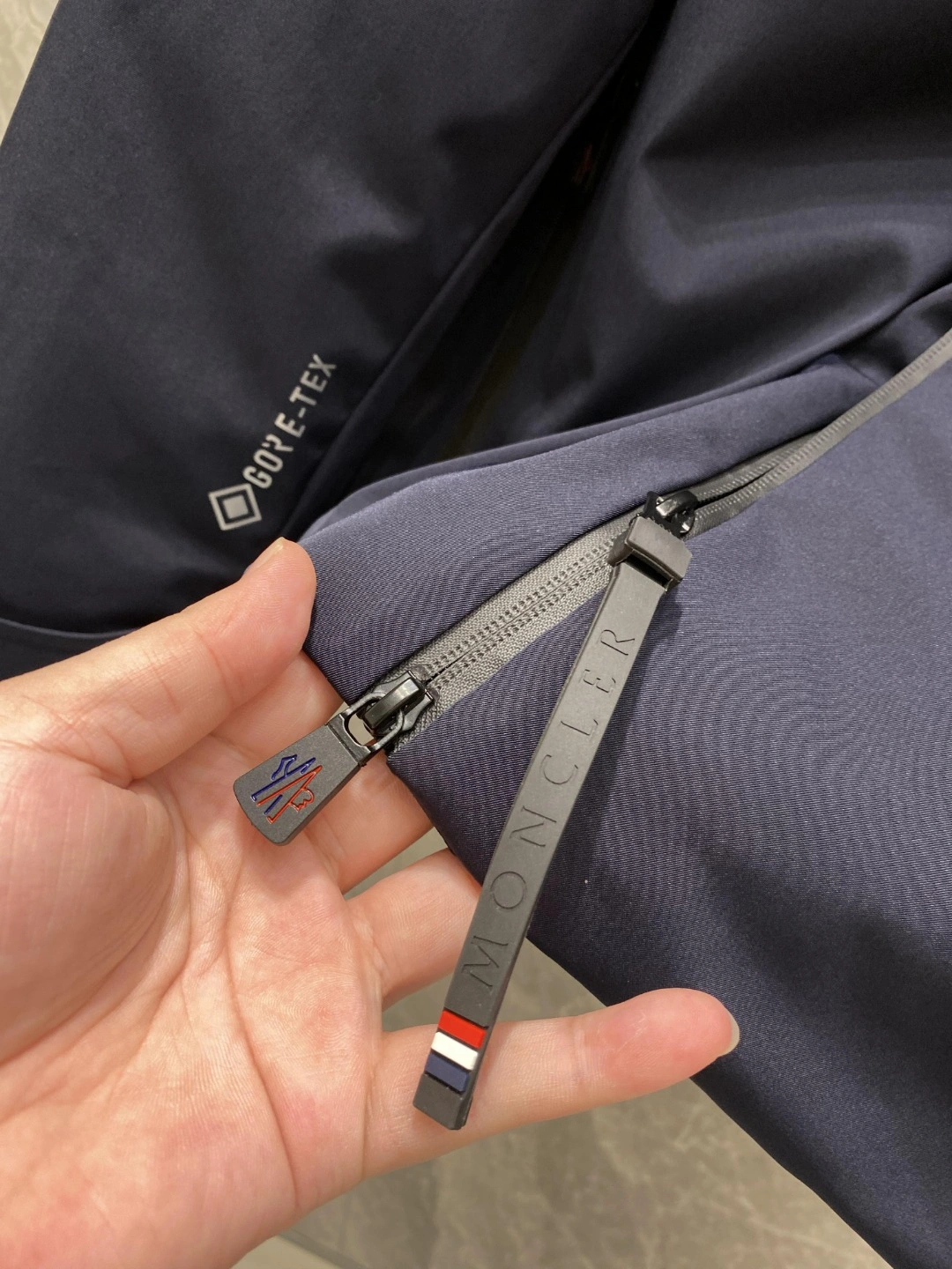 Moncler Down Jackets Efficient 145525