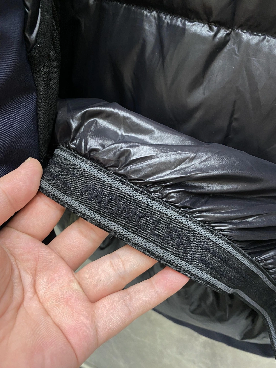Moncler Down Jackets Efficient 145525