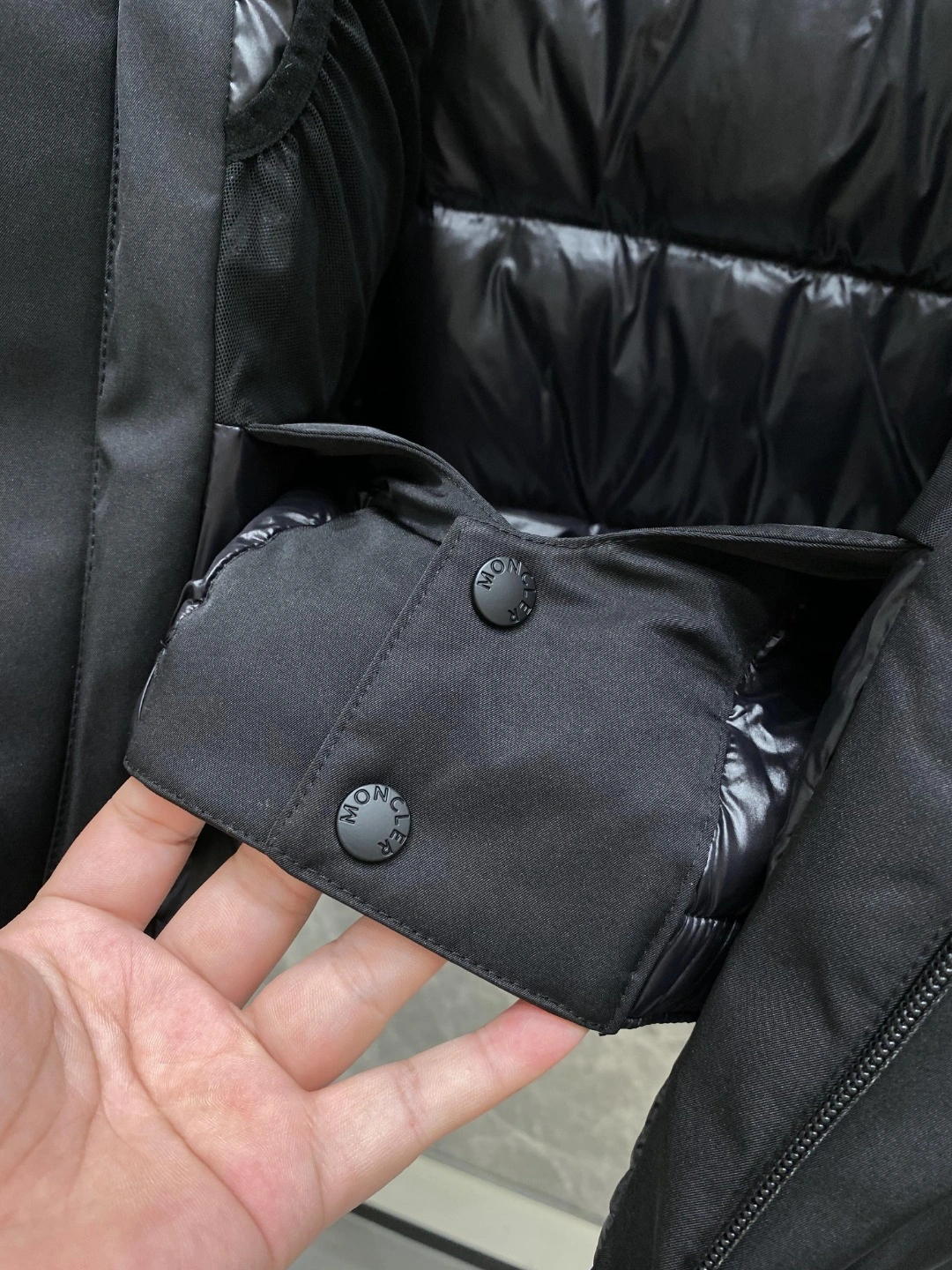 Moncler Down Jackets WaterResistant 145522