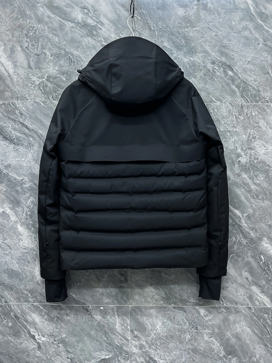 Original Moncler Down Jackets 145527
