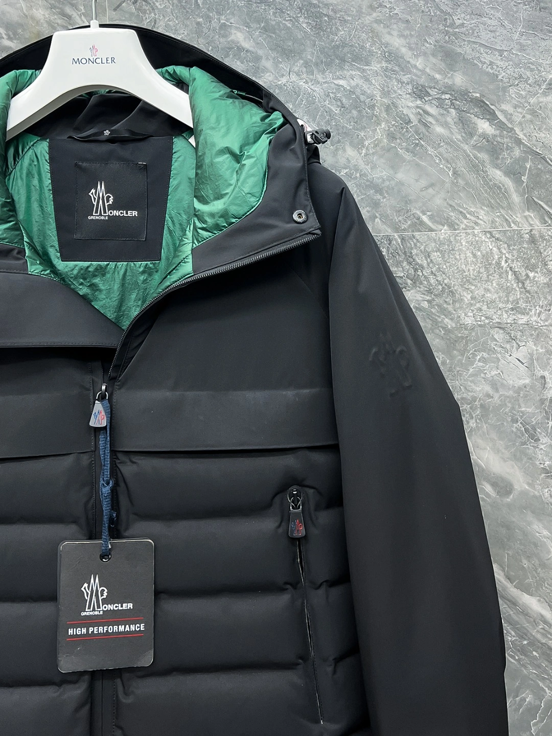 Original Moncler Down Jackets 145527