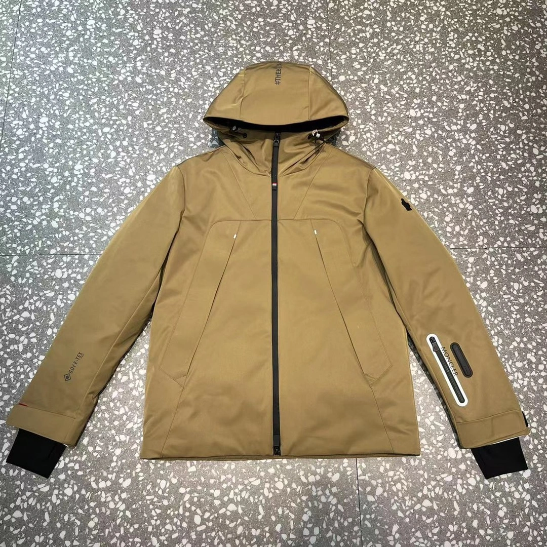 Bright Moncler Down Jackets 145515
