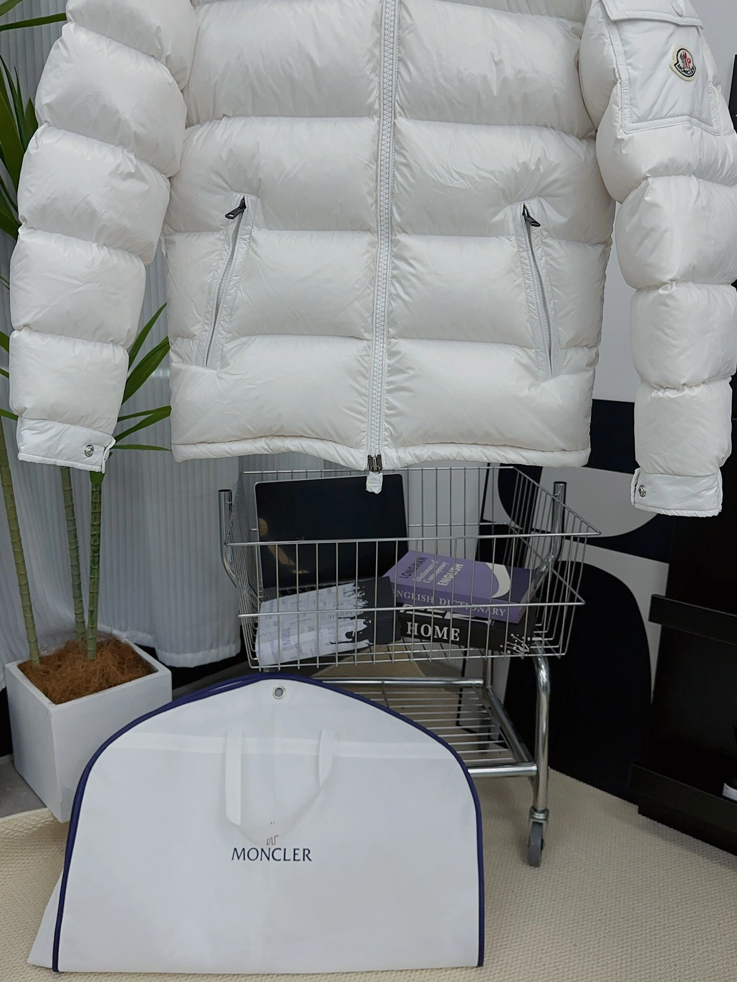 SunProtective Moncler Down Jackets 145509
