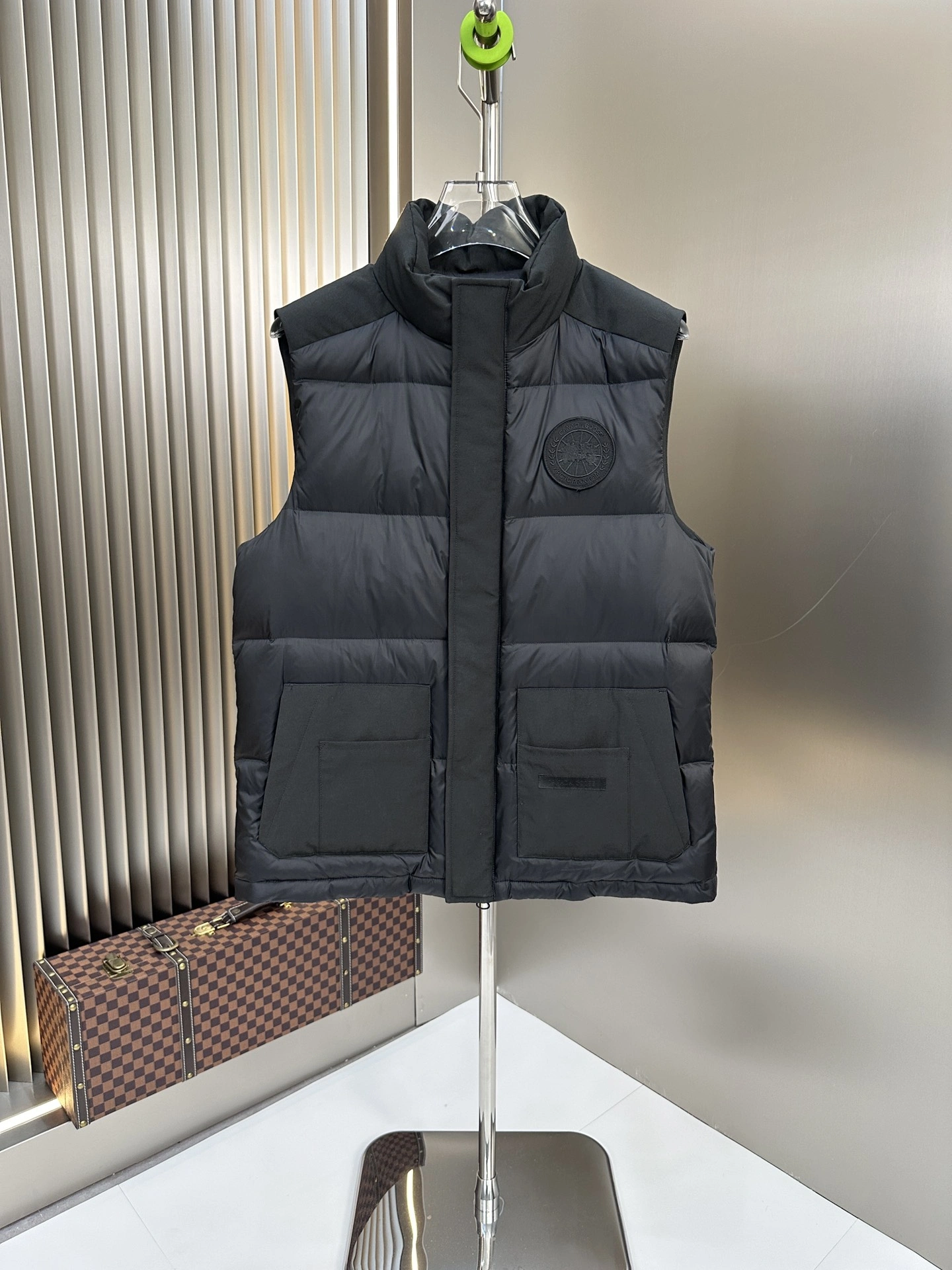 Moncler Down Jackets SportInspired 145500