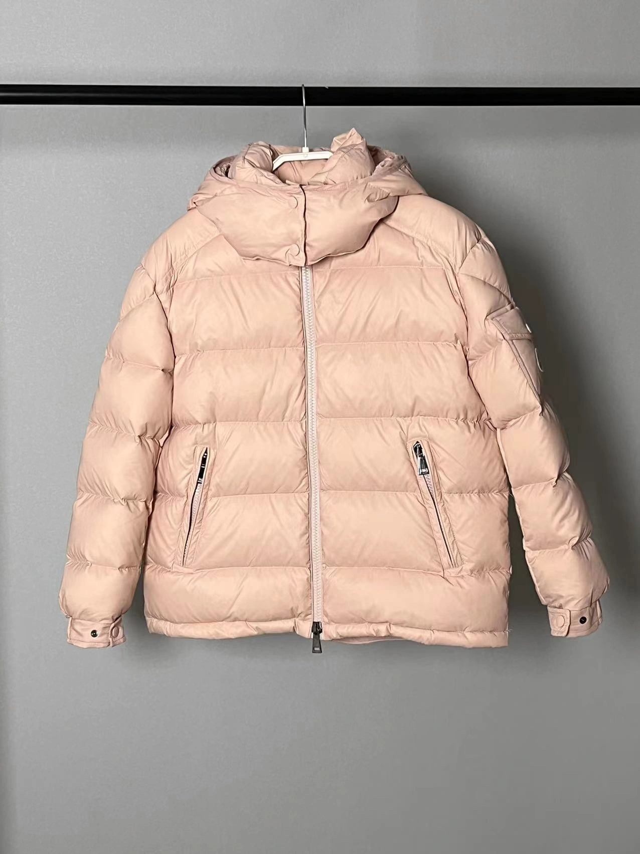 Moncler Down Jackets Flexible 145487
