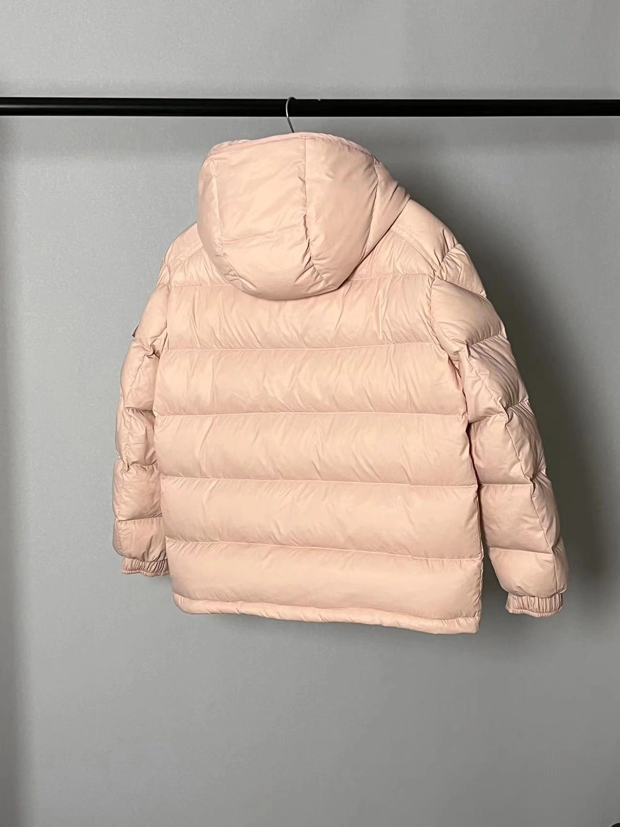 Moncler Down Jackets Flexible 145487