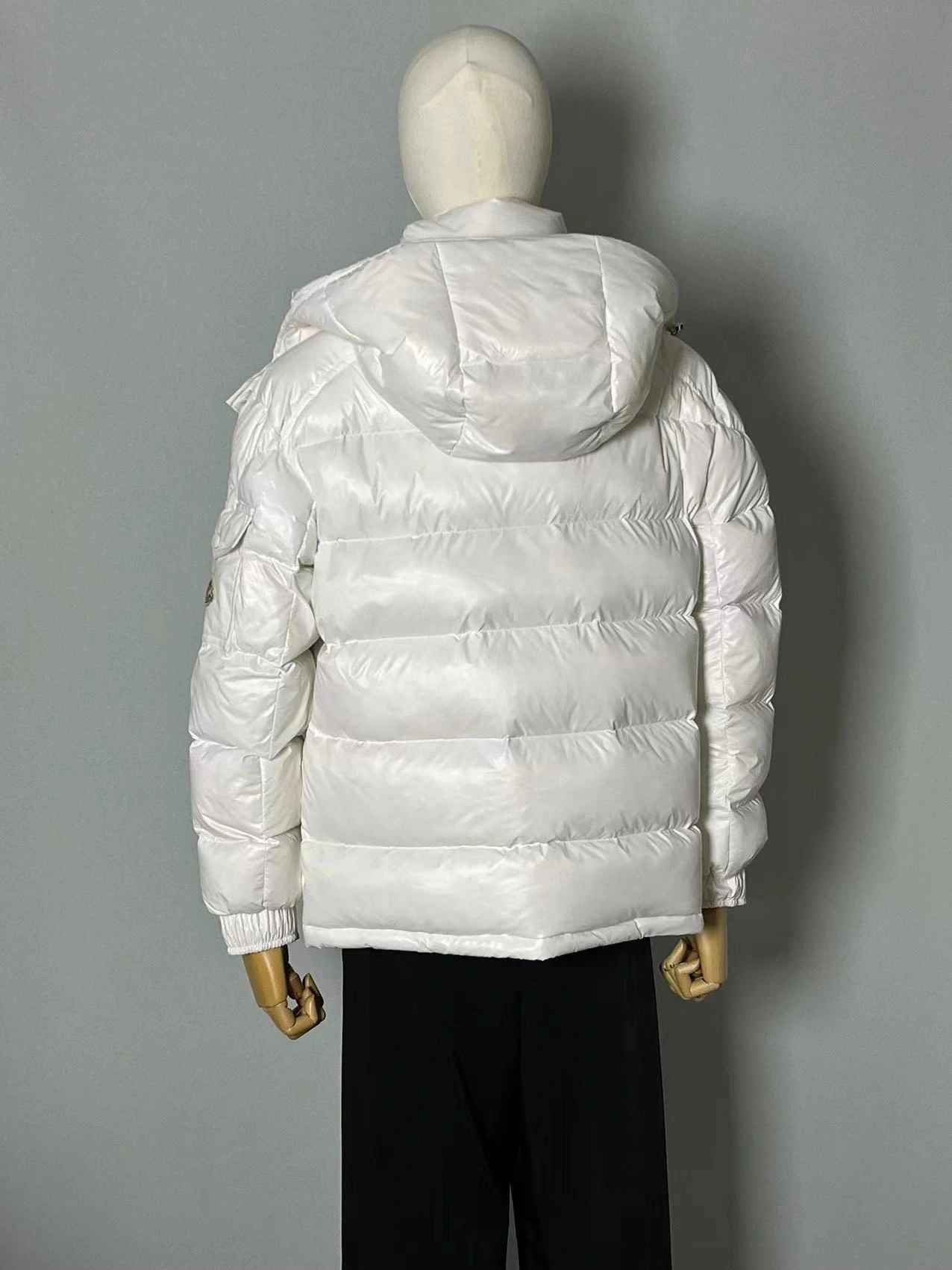 Comfortable Moncler Down Jackets 145492