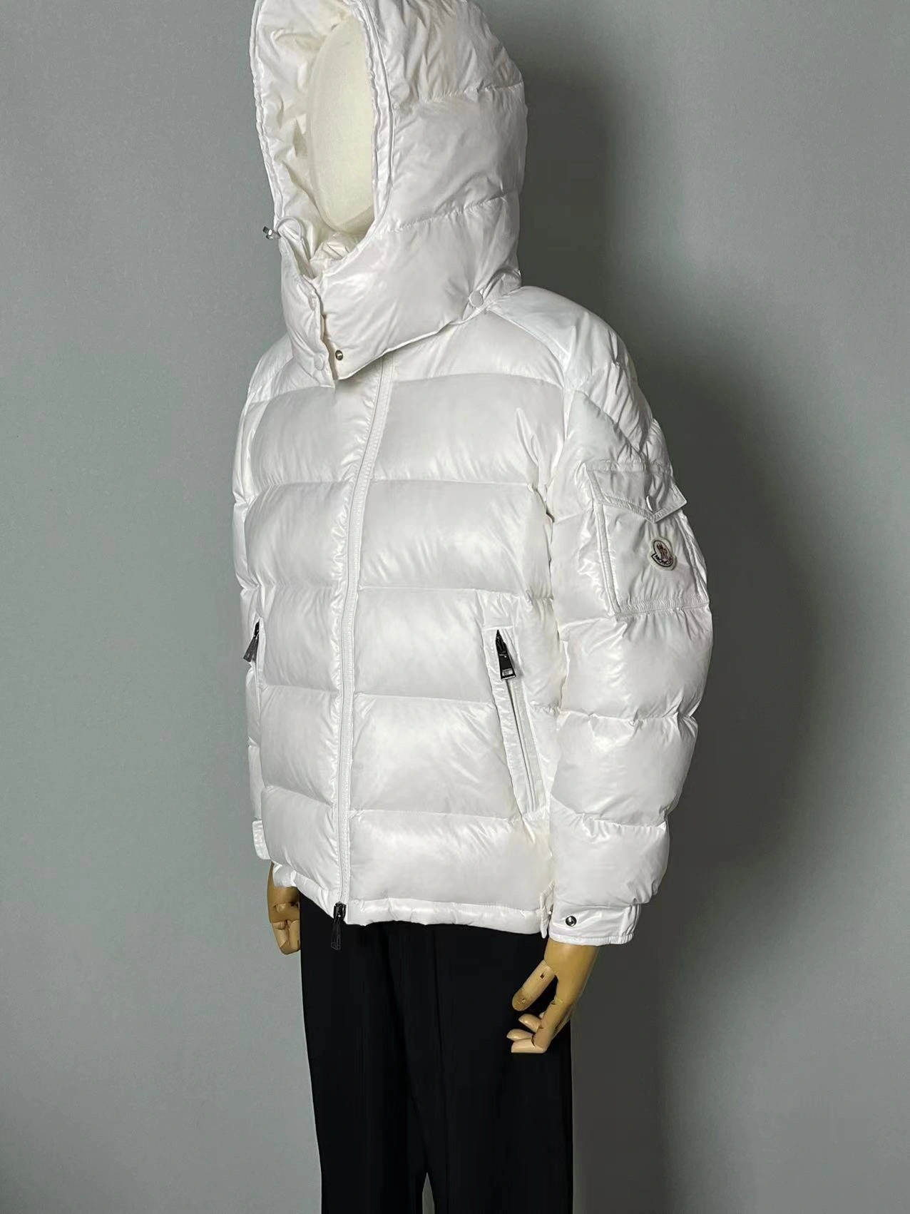 Comfortable Moncler Down Jackets 145492