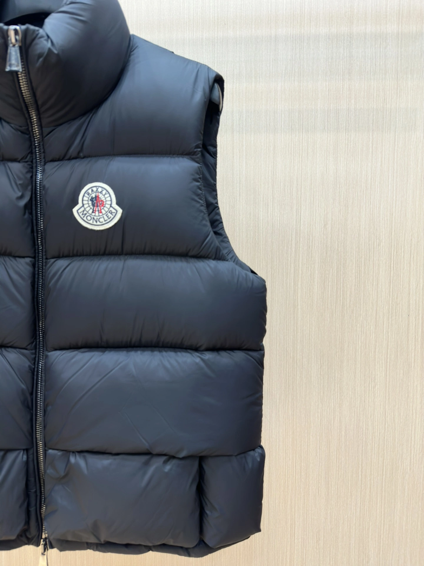 QuickDry Moncler Down Jackets 145484