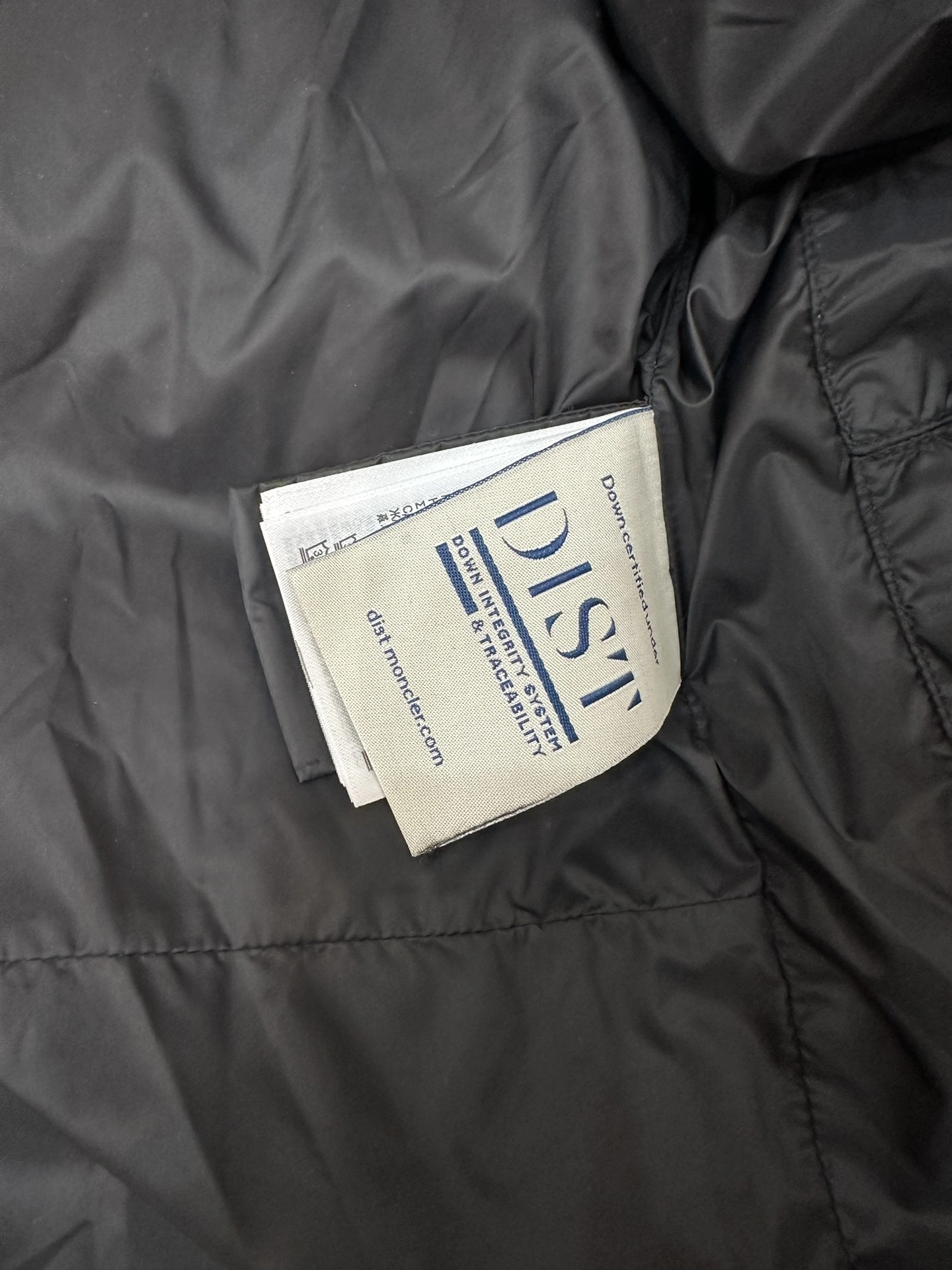 Breathable Moncler Down Jackets 145506