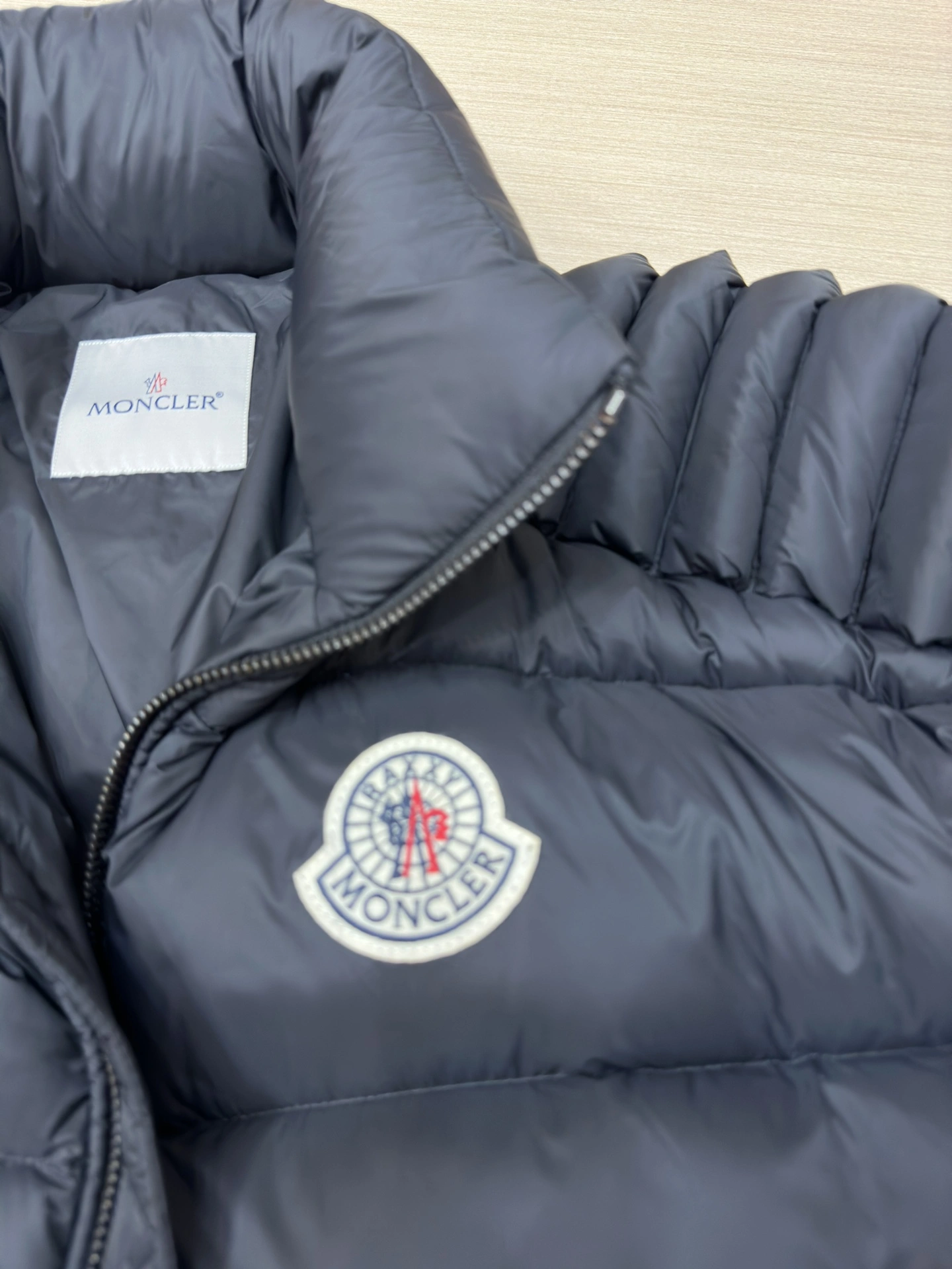 Breathable Moncler Down Jackets 145506