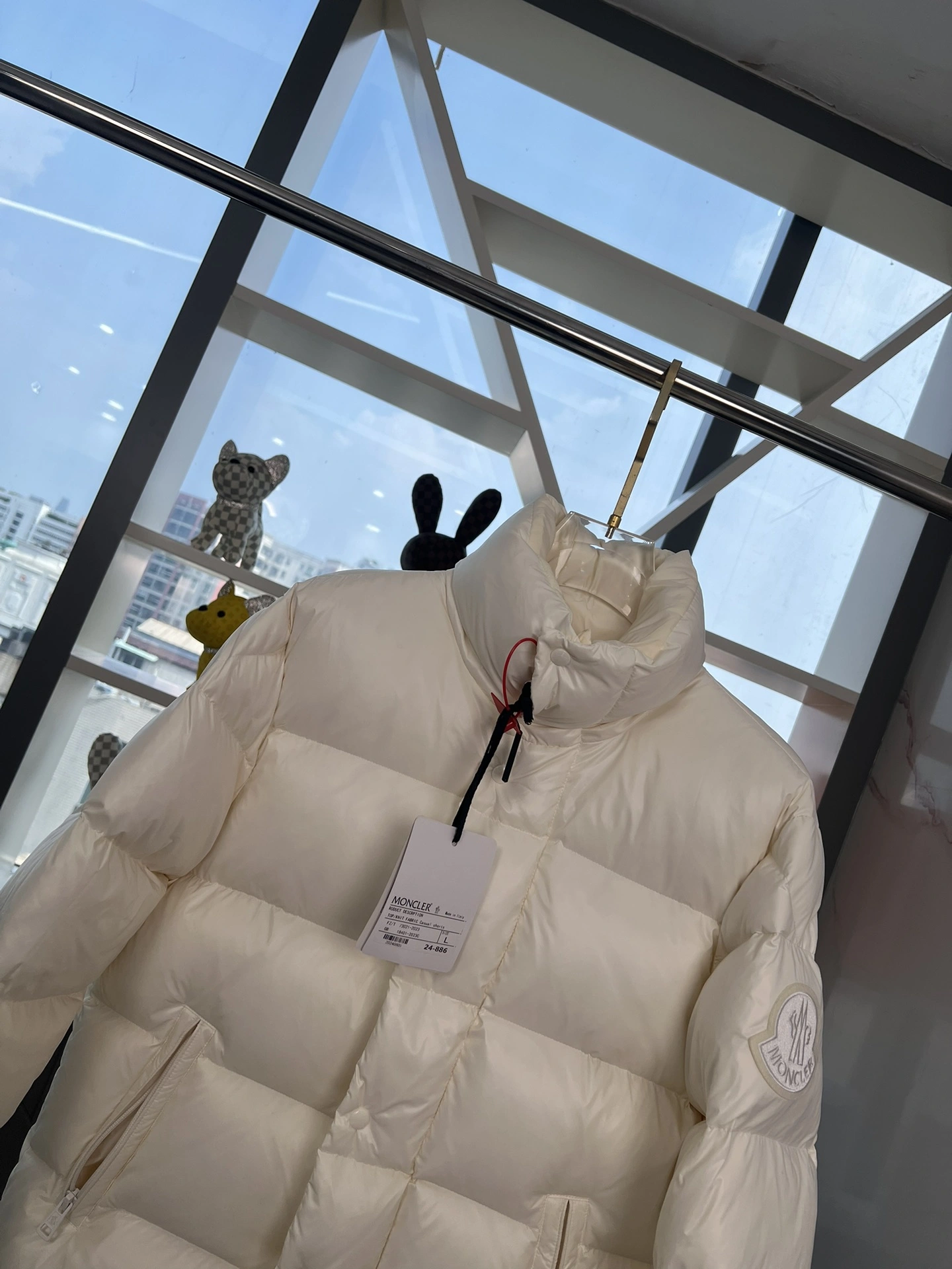 Moncler Down Jackets TechFriendly 145493