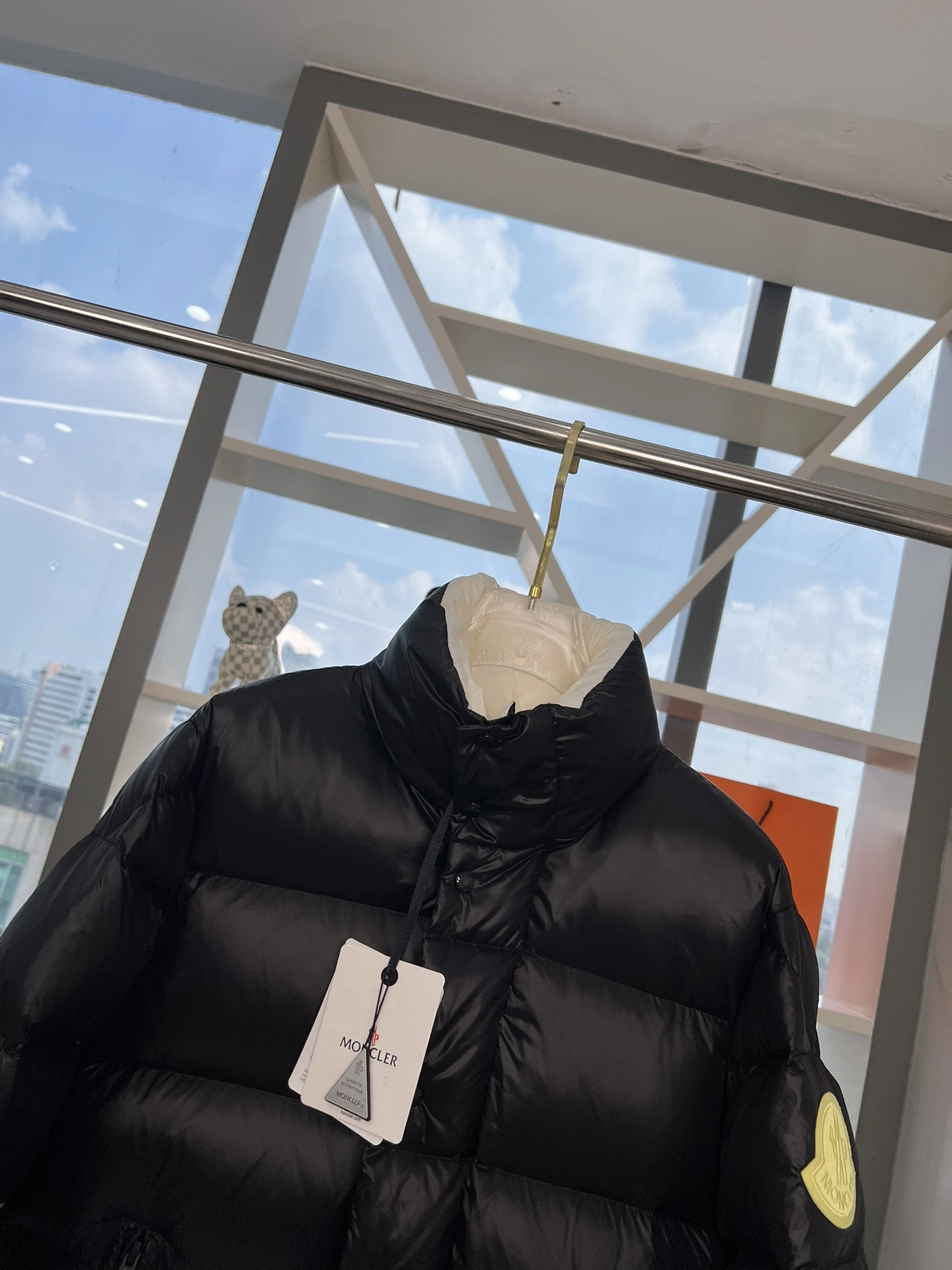 Moncler Down Jackets EyeCatching 145494