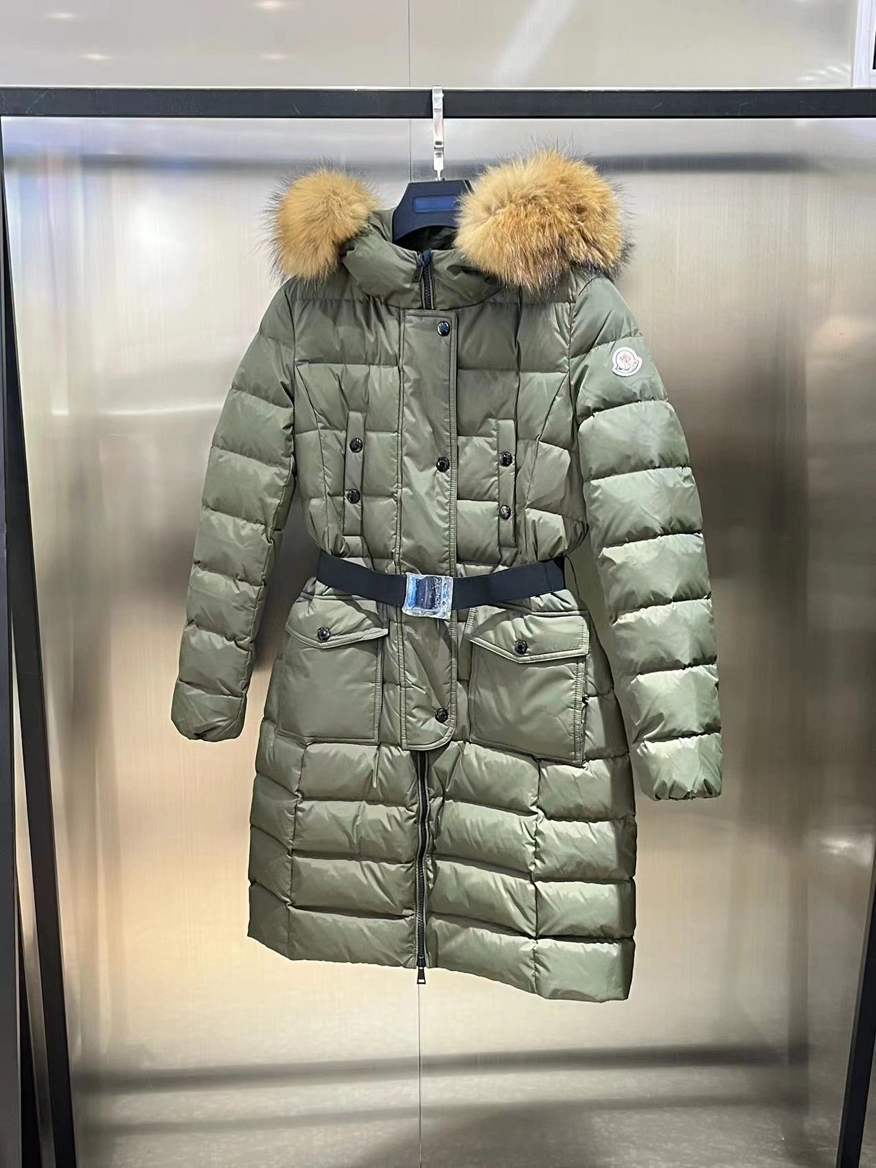 Moncler Down Jackets Tailored 145498