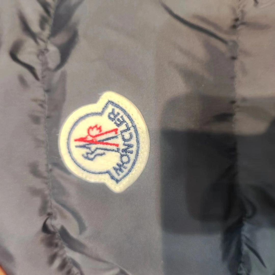 UrbanChic Moncler Down Jackets 145507