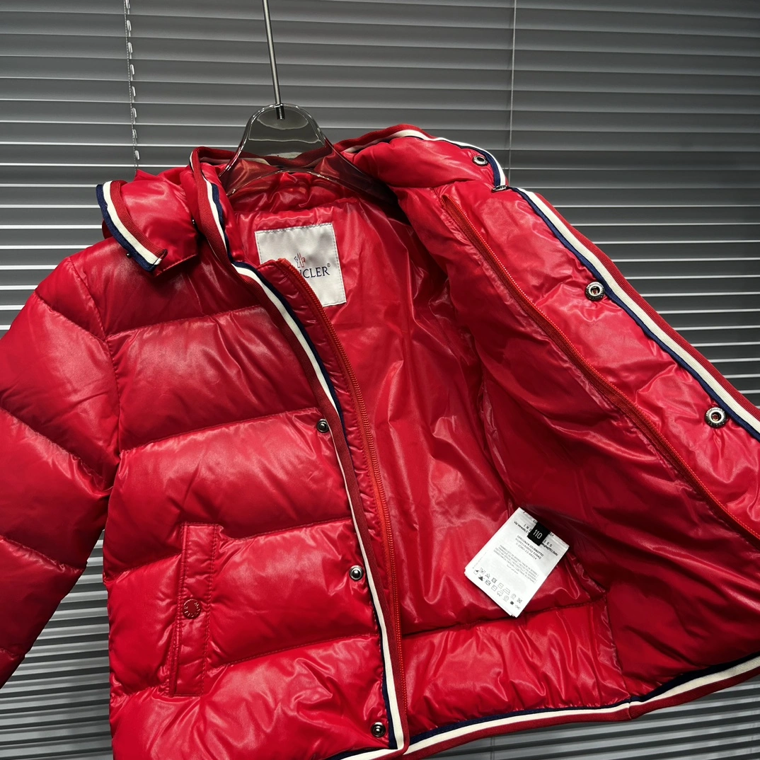 Moncler Down Jackets Sustainable 145502