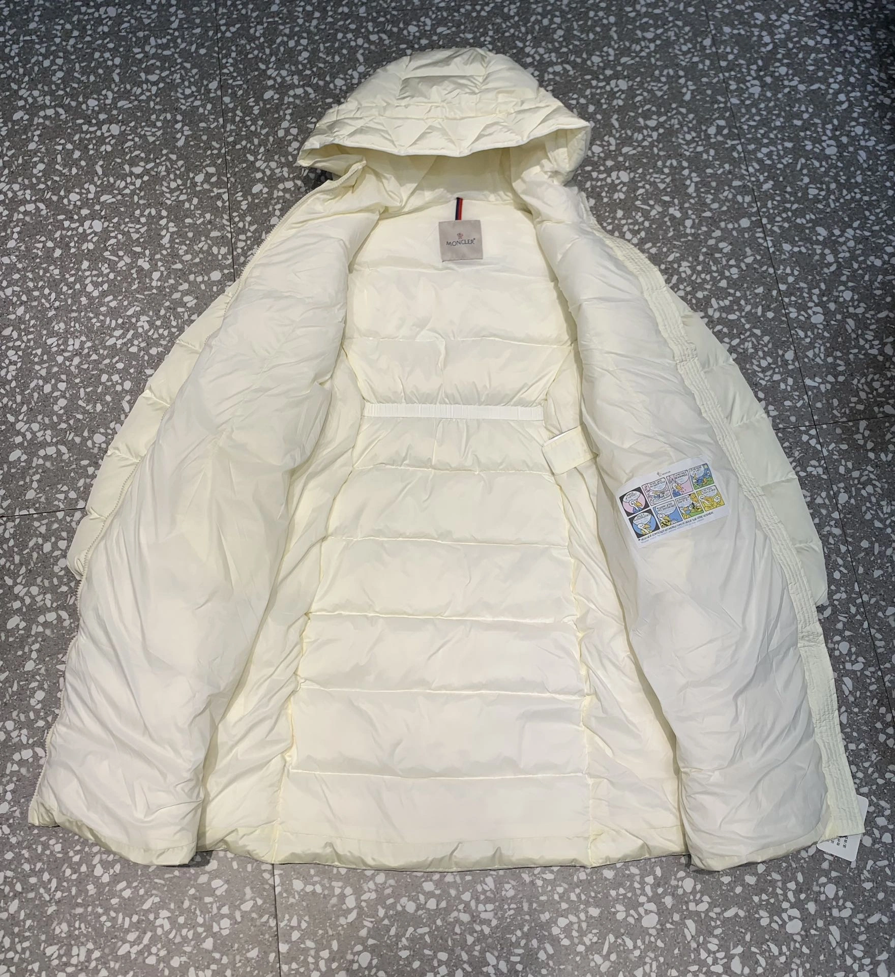 Moncler Down Jackets WrinkleFree 145495