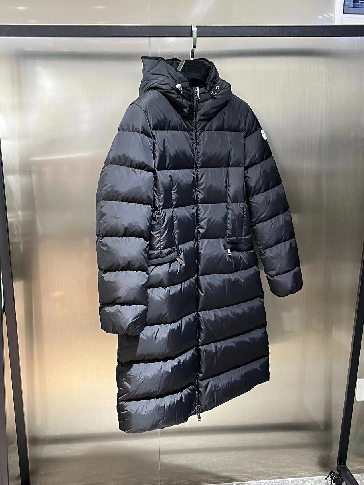 Sustainable Moncler Down Jackets 145501