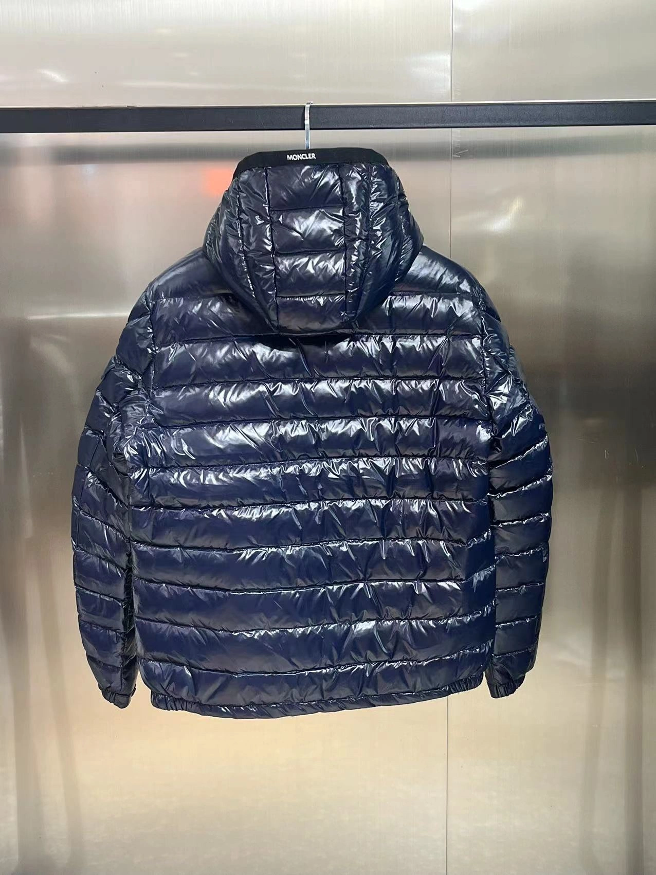 Sleek Moncler Down Jackets 145505