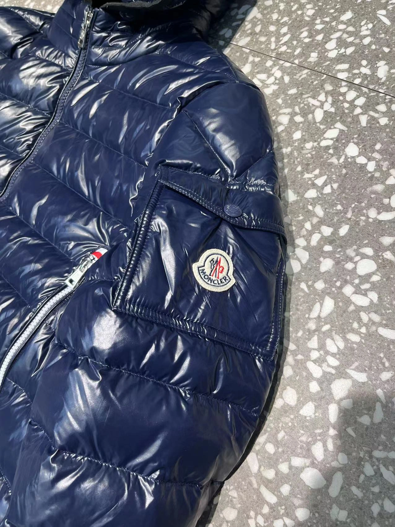 Sleek Moncler Down Jackets 145505