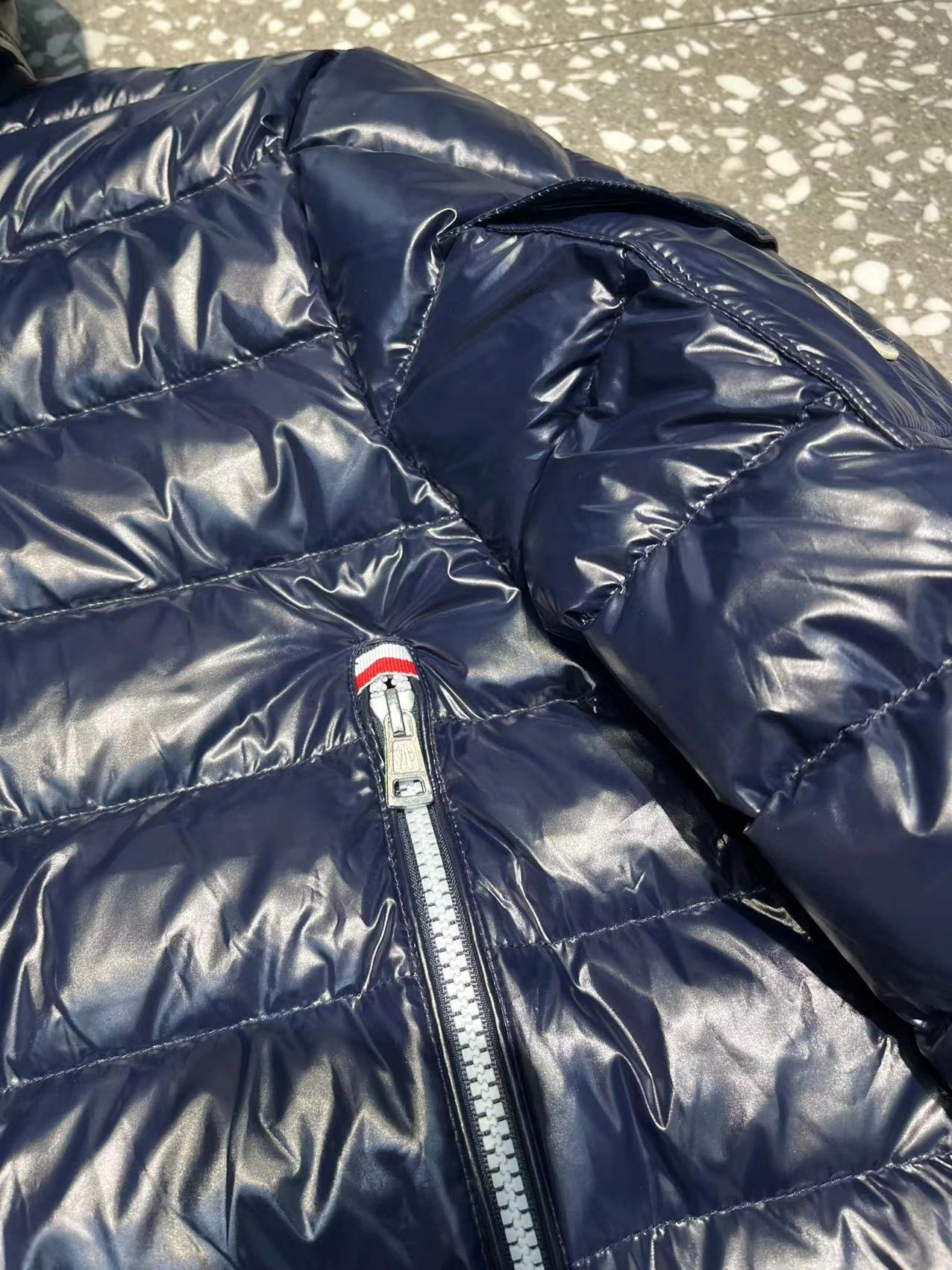 Sleek Moncler Down Jackets 145505