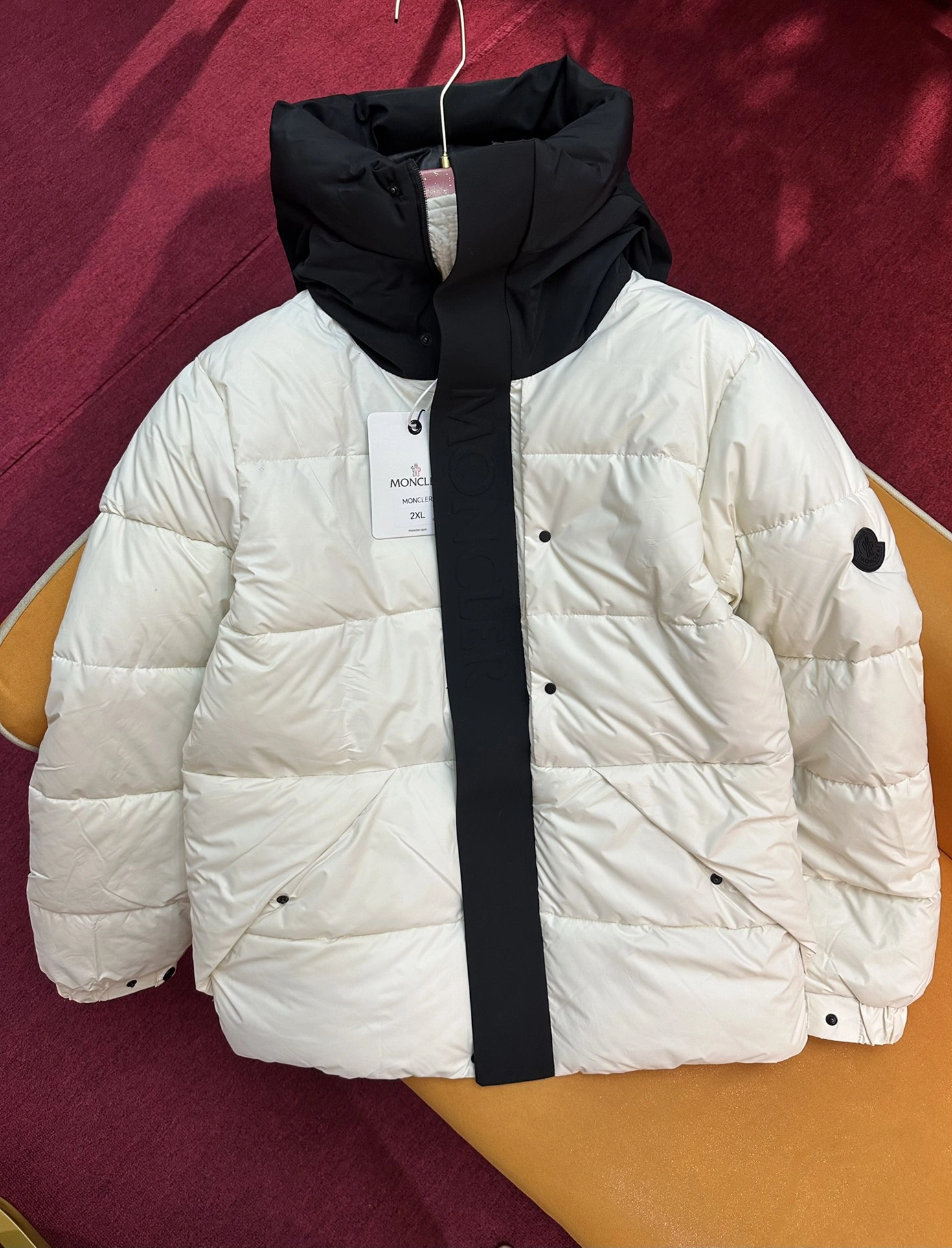 Moncler Down Jackets Timeless 145476