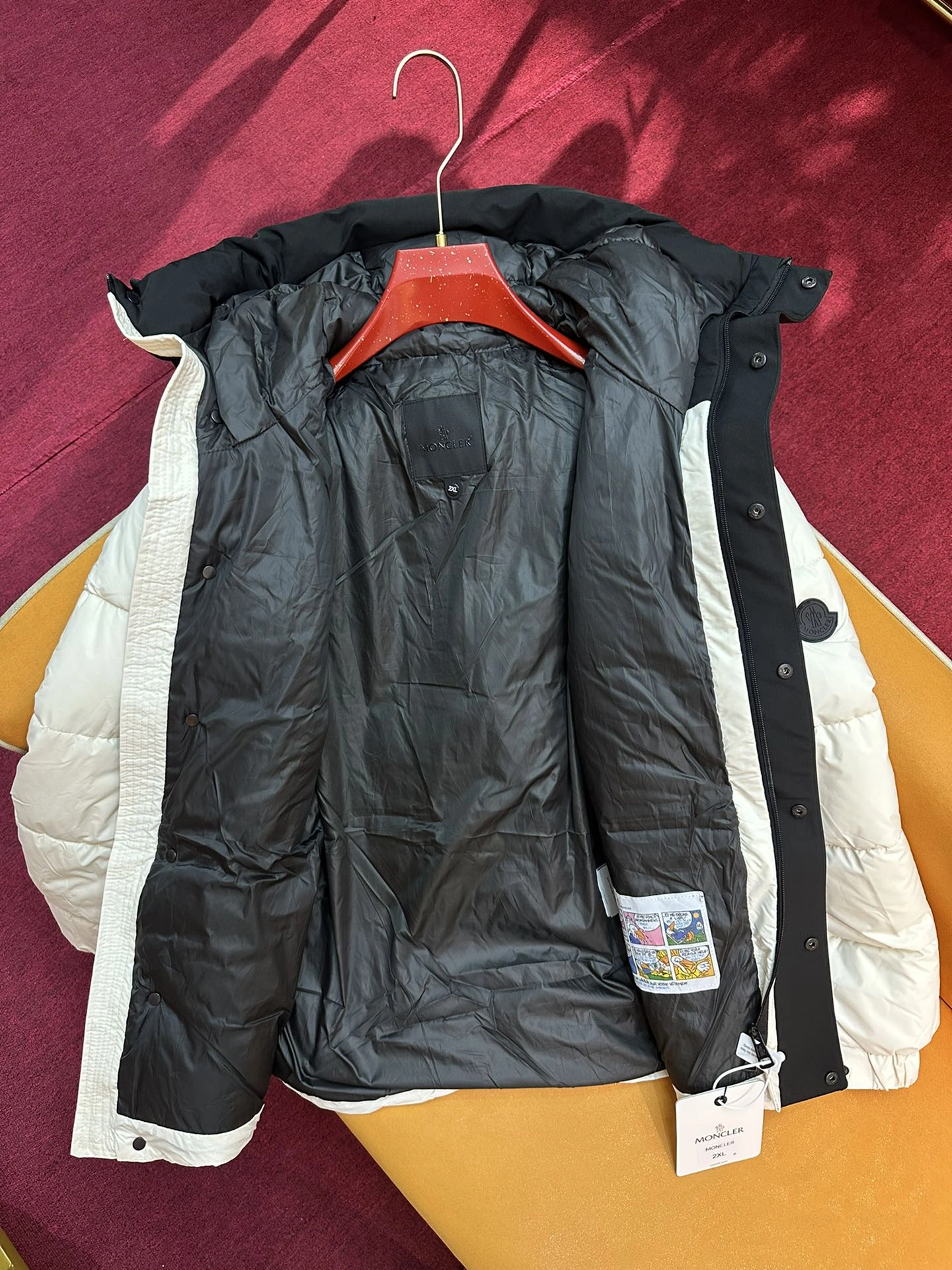 Moncler Down Jackets Timeless 145476
