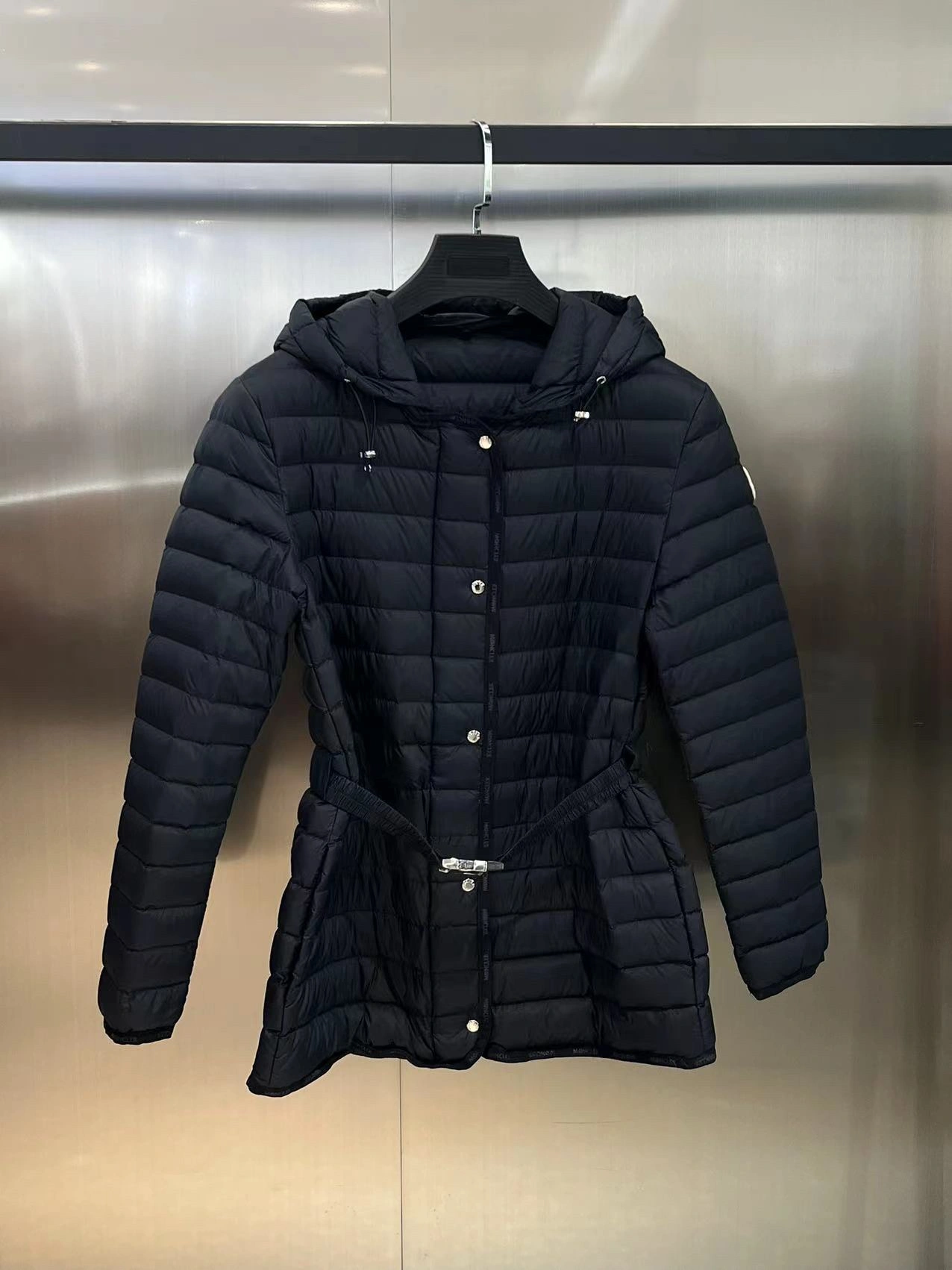 Moncler Down Jackets Sophisticated 145475