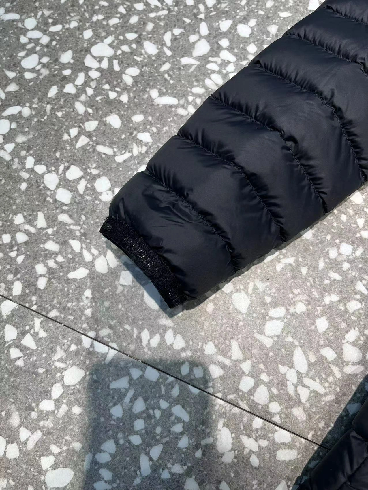 Moncler Down Jackets Sophisticated 145475