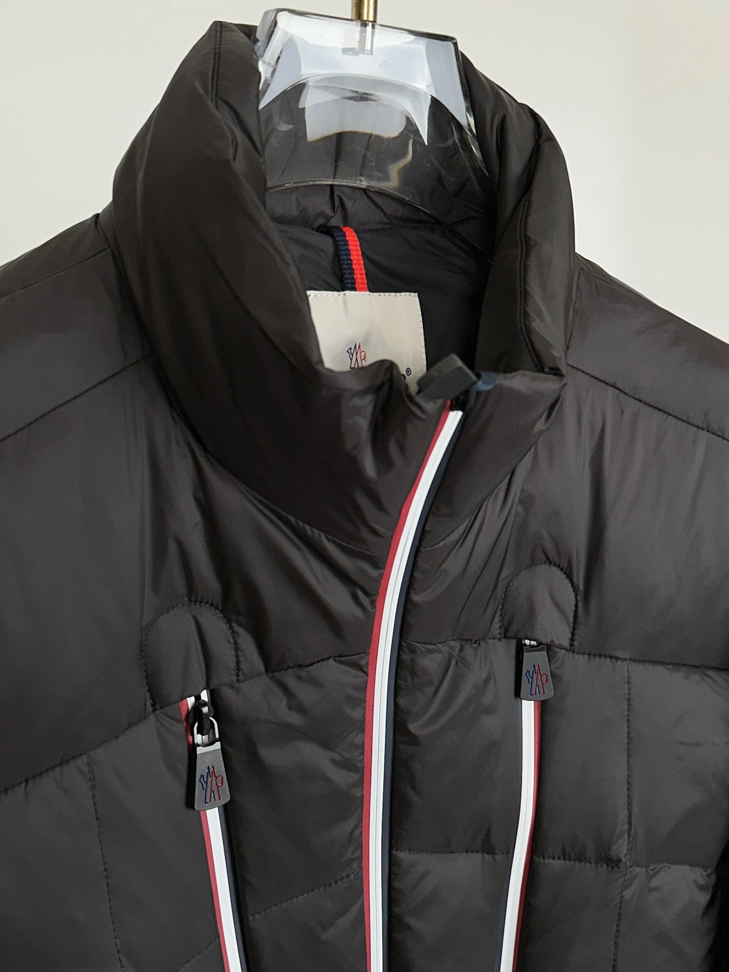TechFriendly Moncler Down Jackets 145461