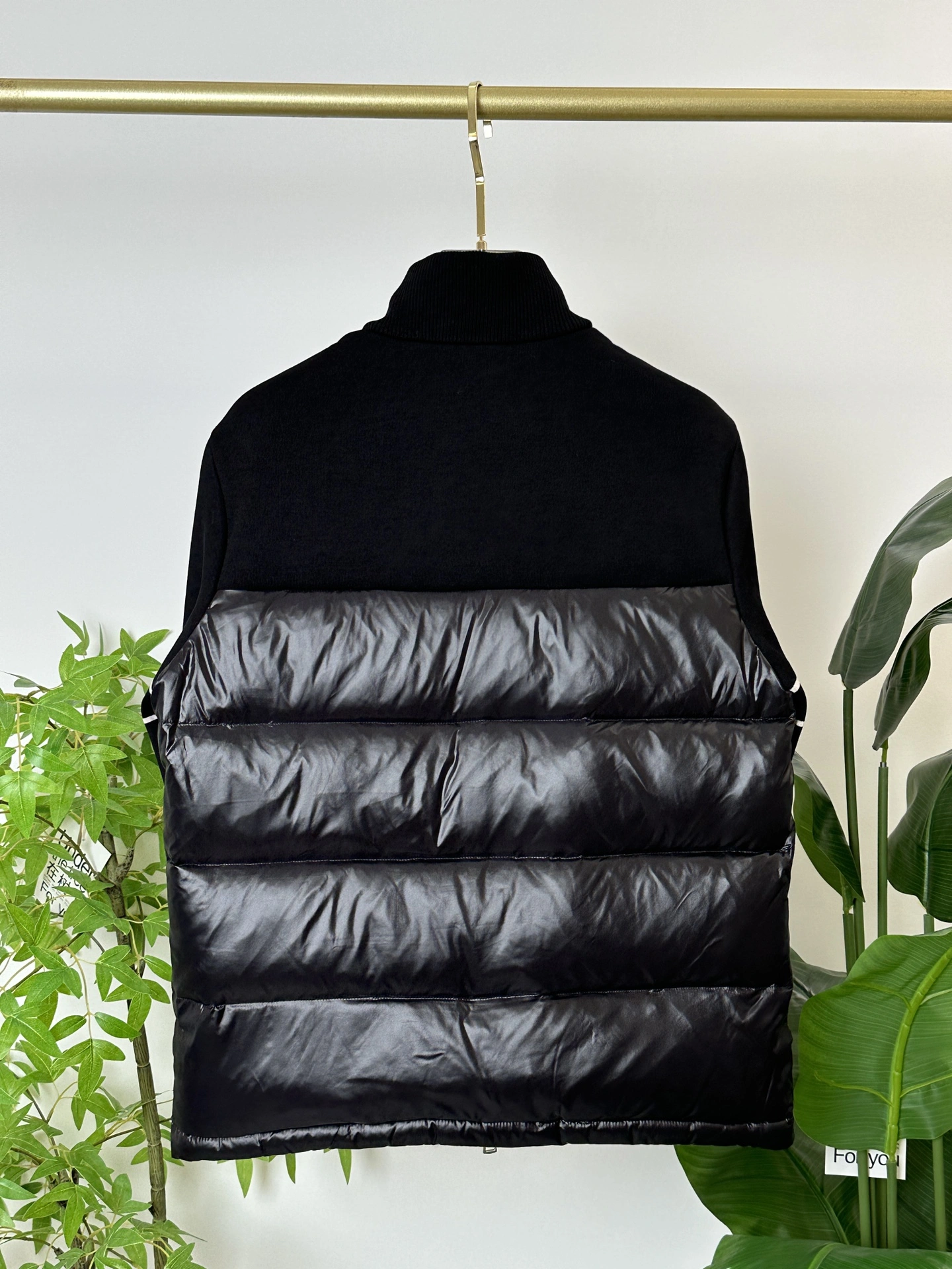 Comfortable Moncler Down Jackets 145467