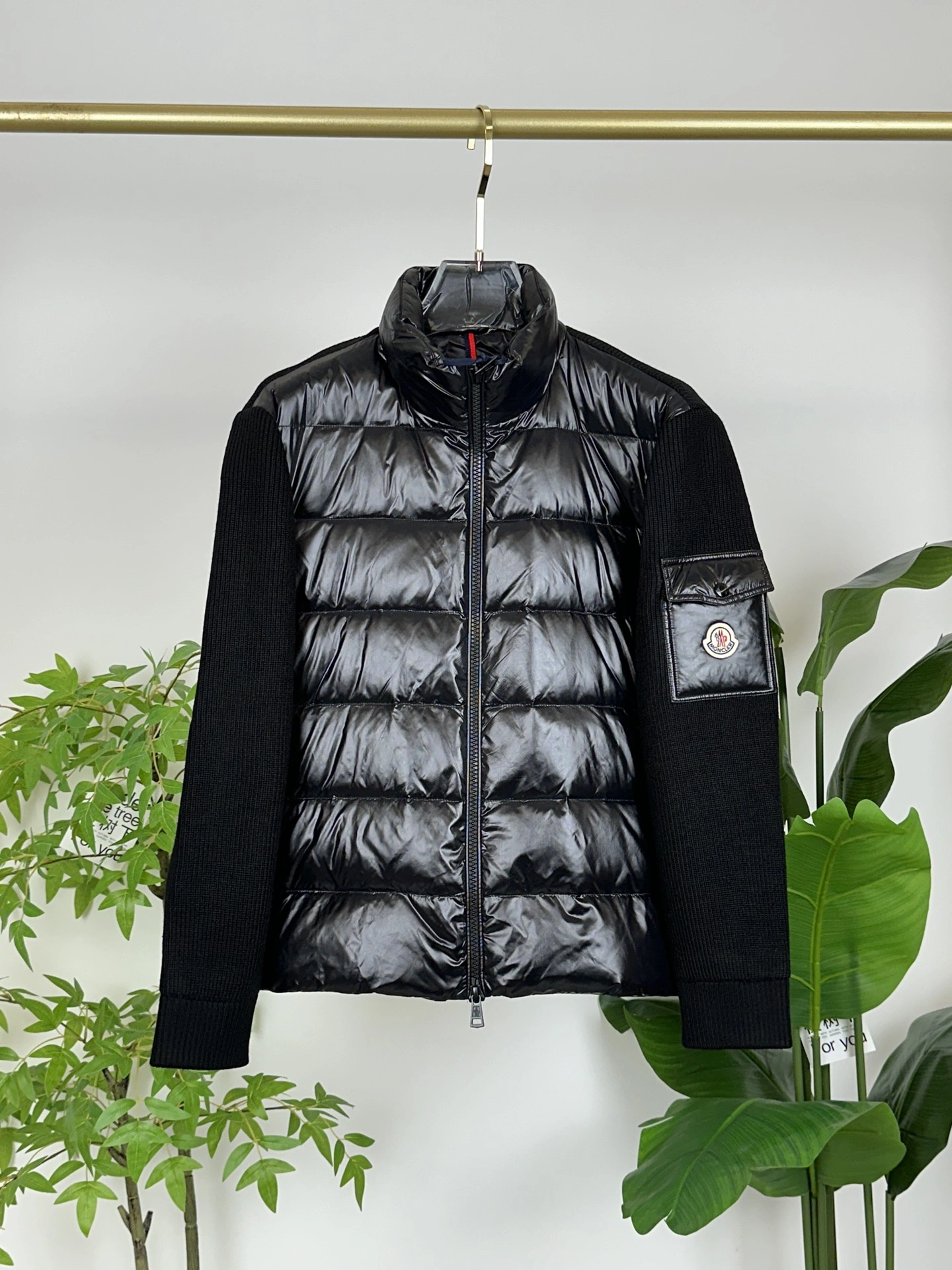 Durable Moncler Down Jackets 145470
