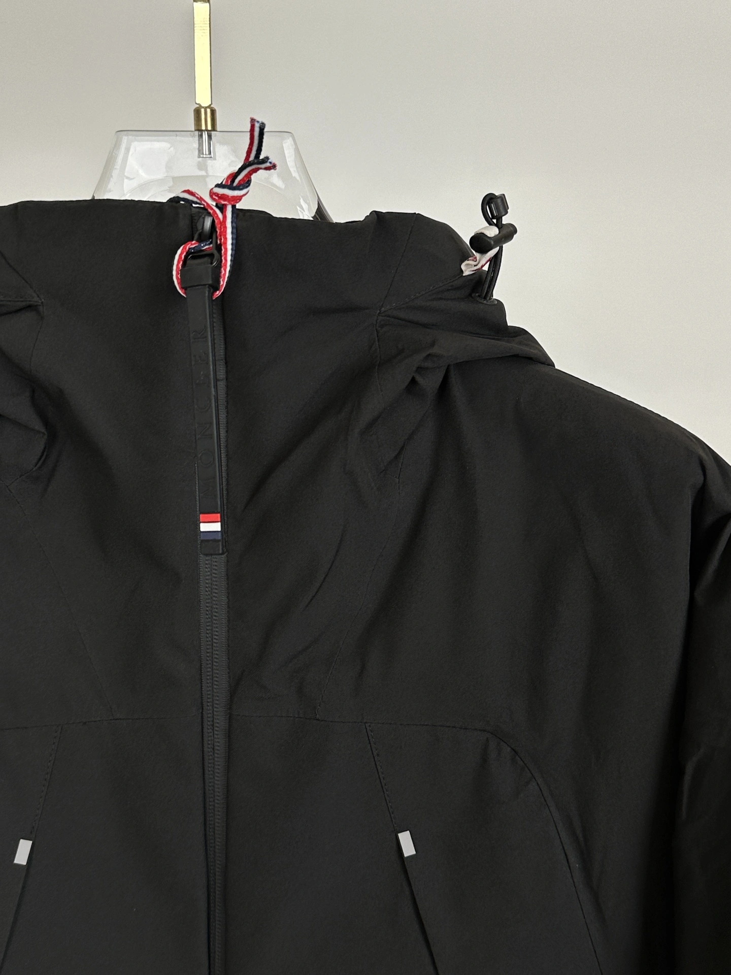 HighQuality Moncler Down Jackets 145457