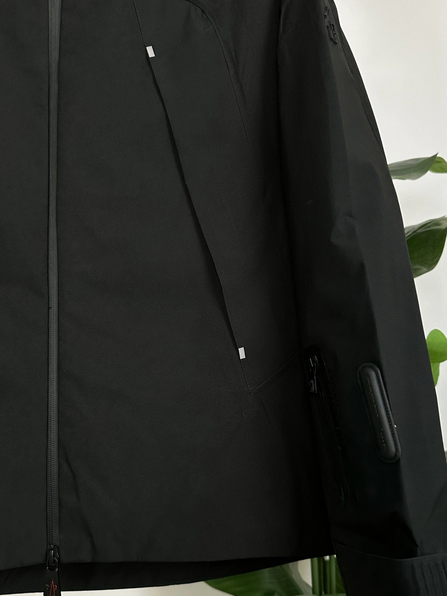 HighQuality Moncler Down Jackets 145457