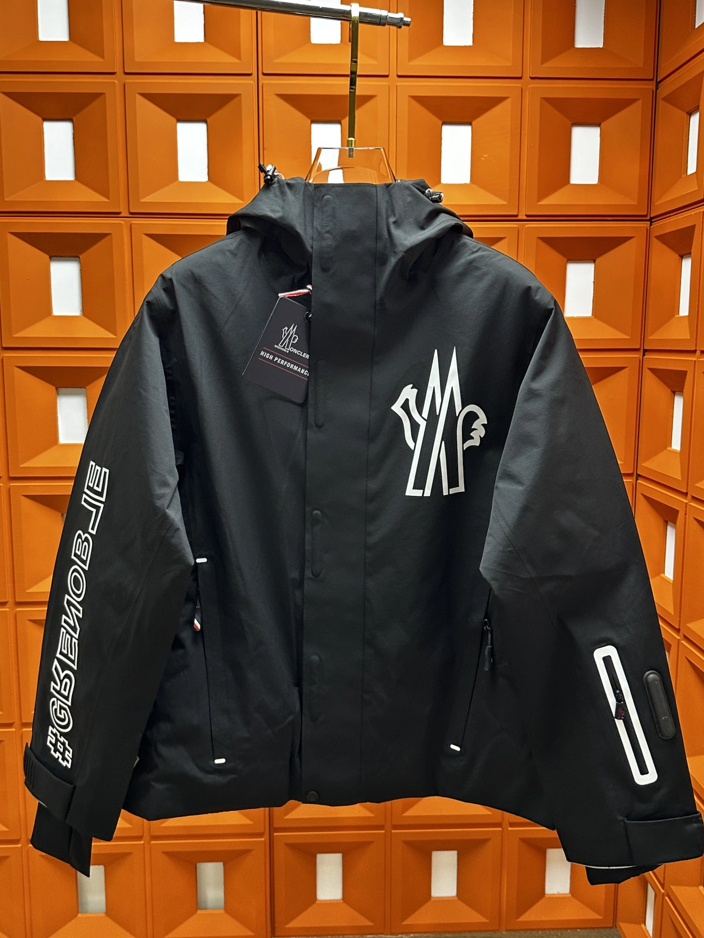 Moncler Down Jackets Affordable 145452
