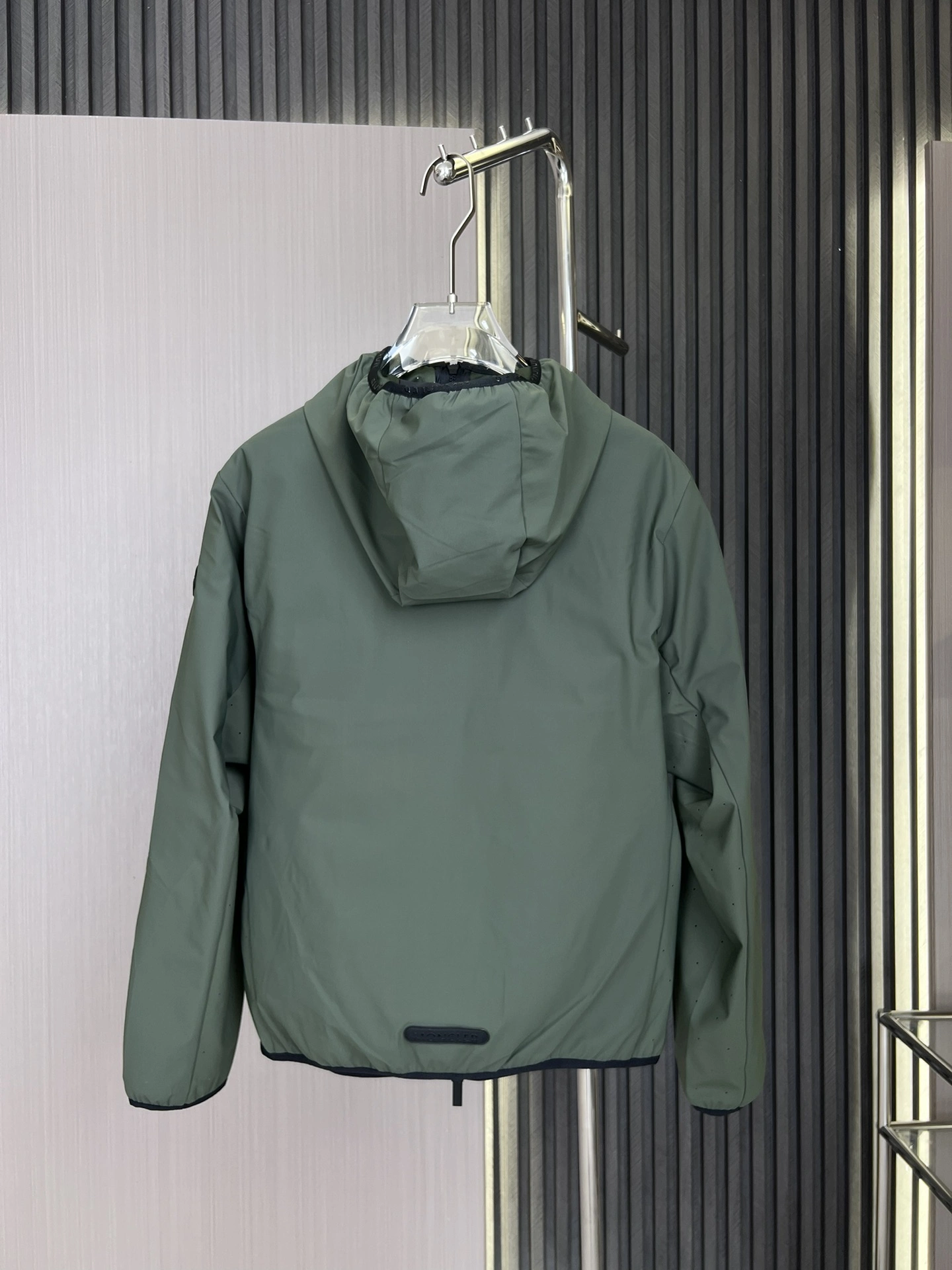 Moncler Down Jackets Durable 145463
