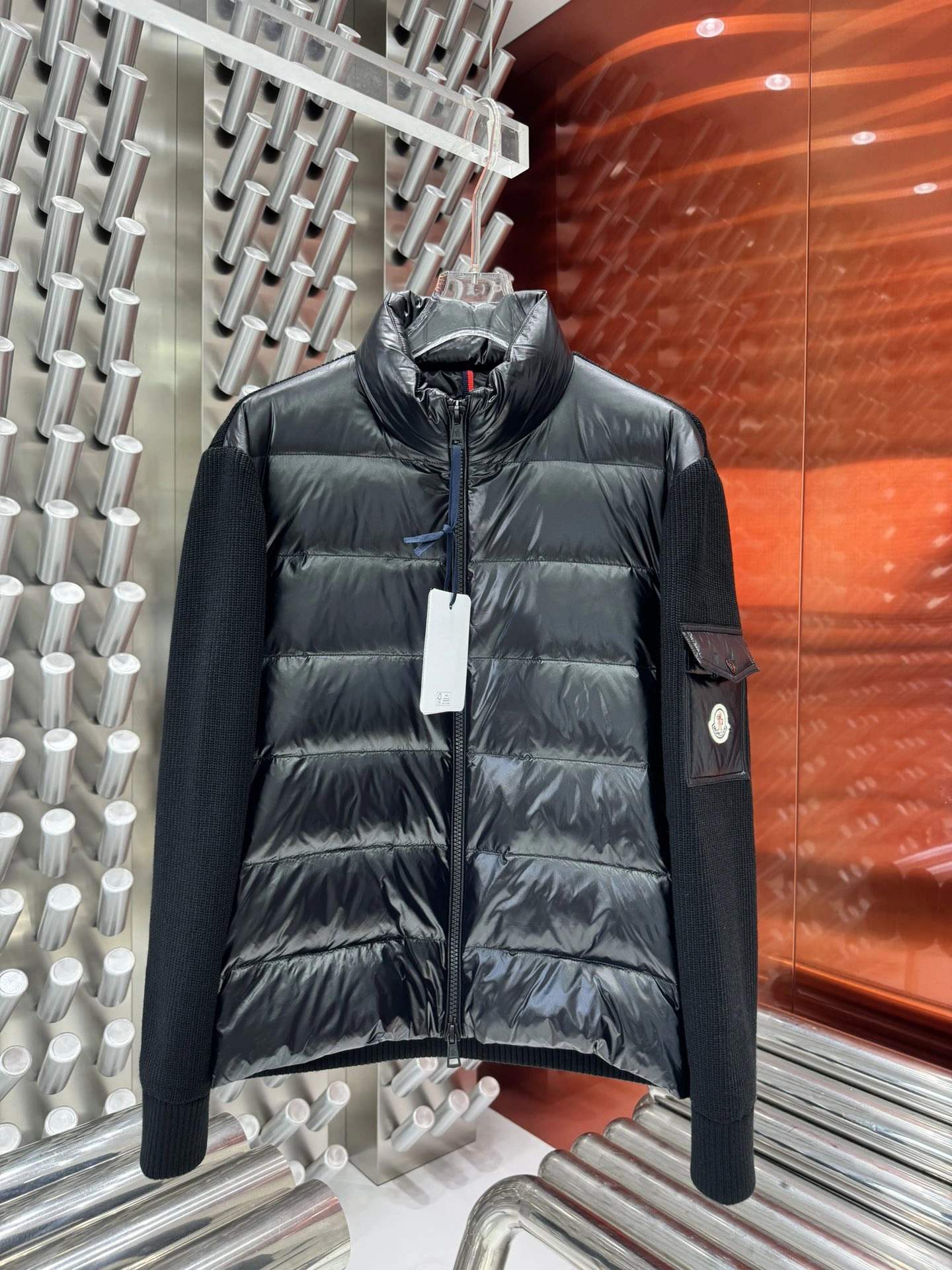 ModernLook Moncler Down Jackets 145449