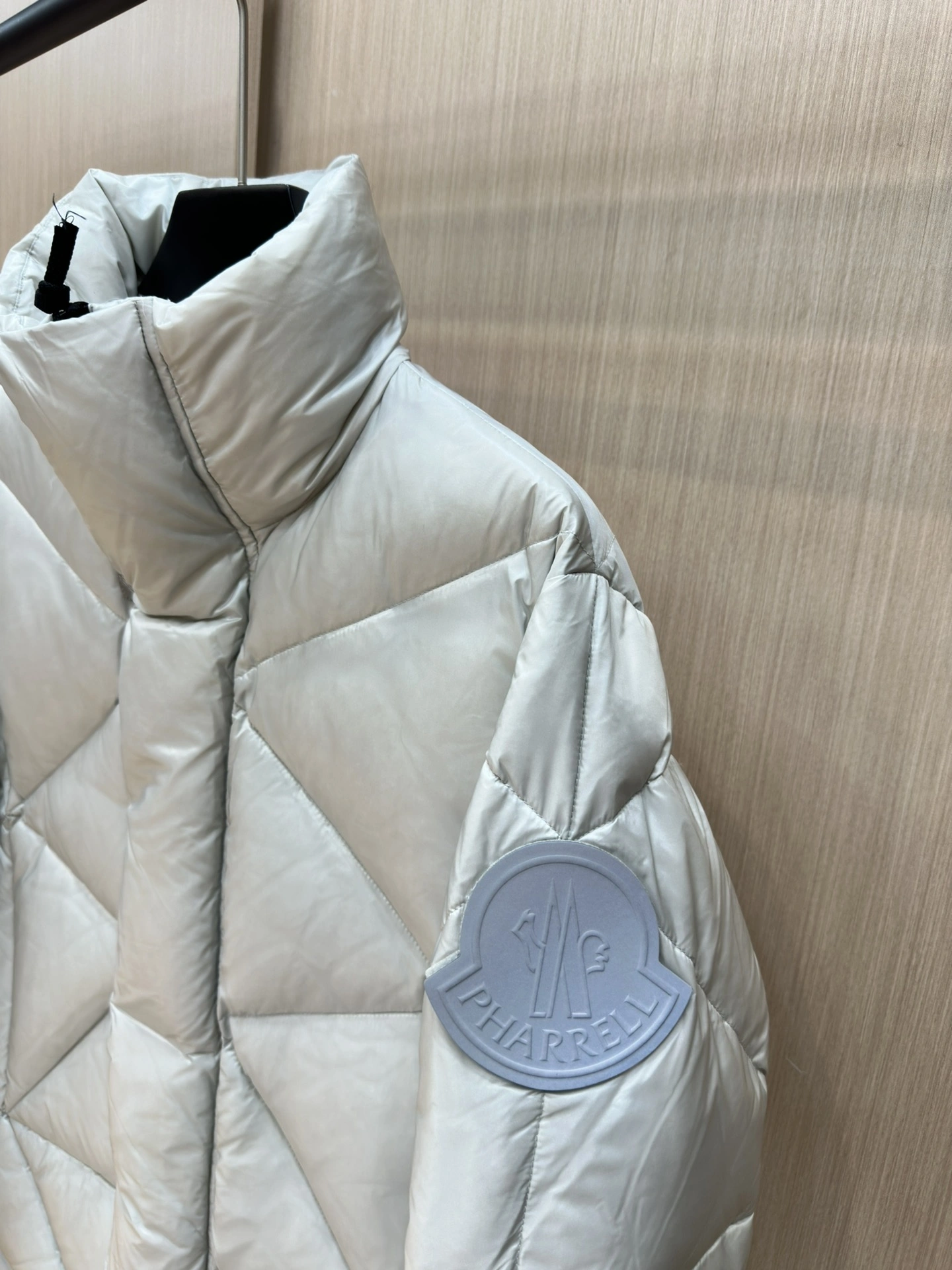 Moncler Down Jackets Efficient 145454