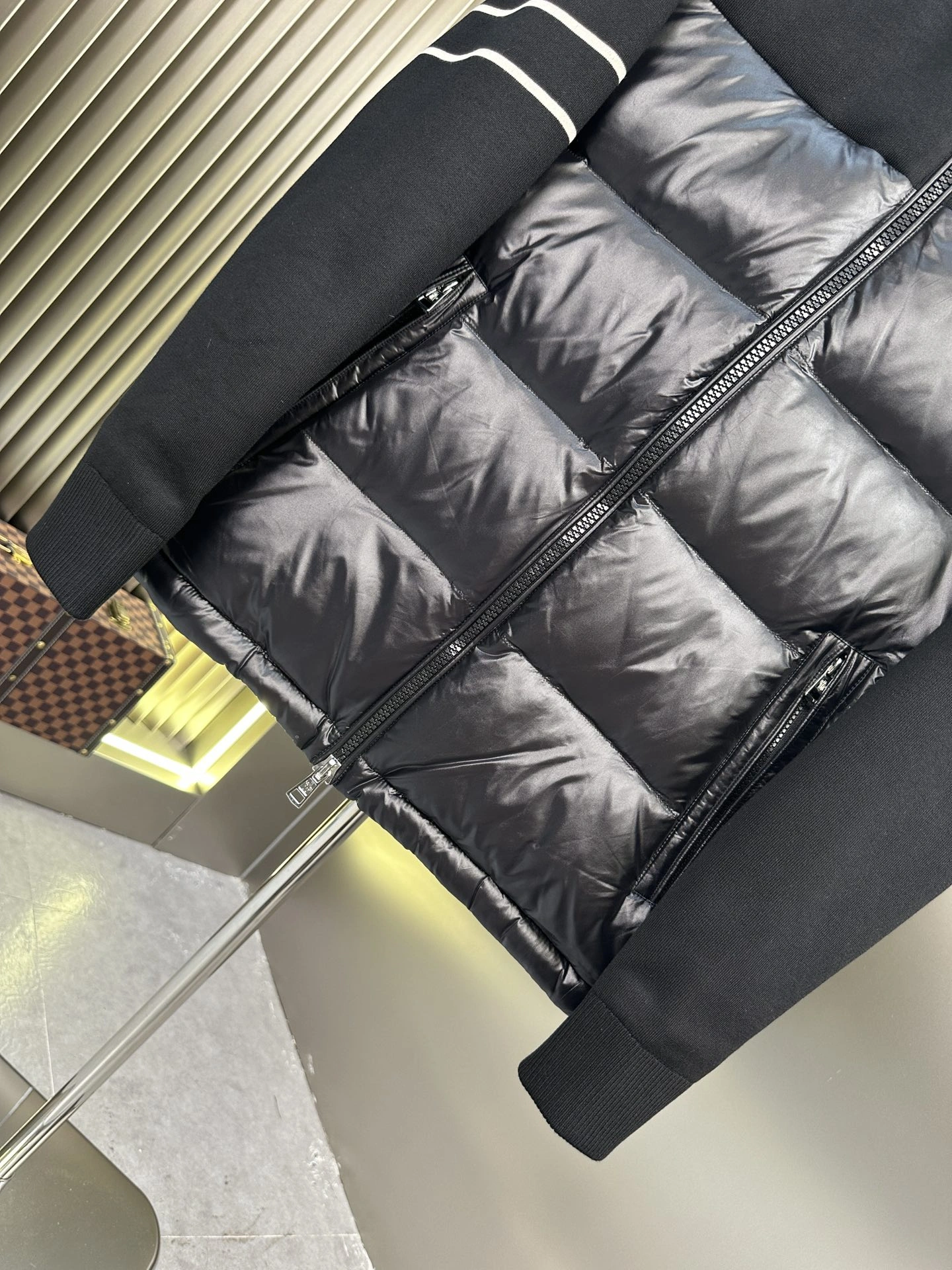 Comfortable Moncler Down Jackets 145455