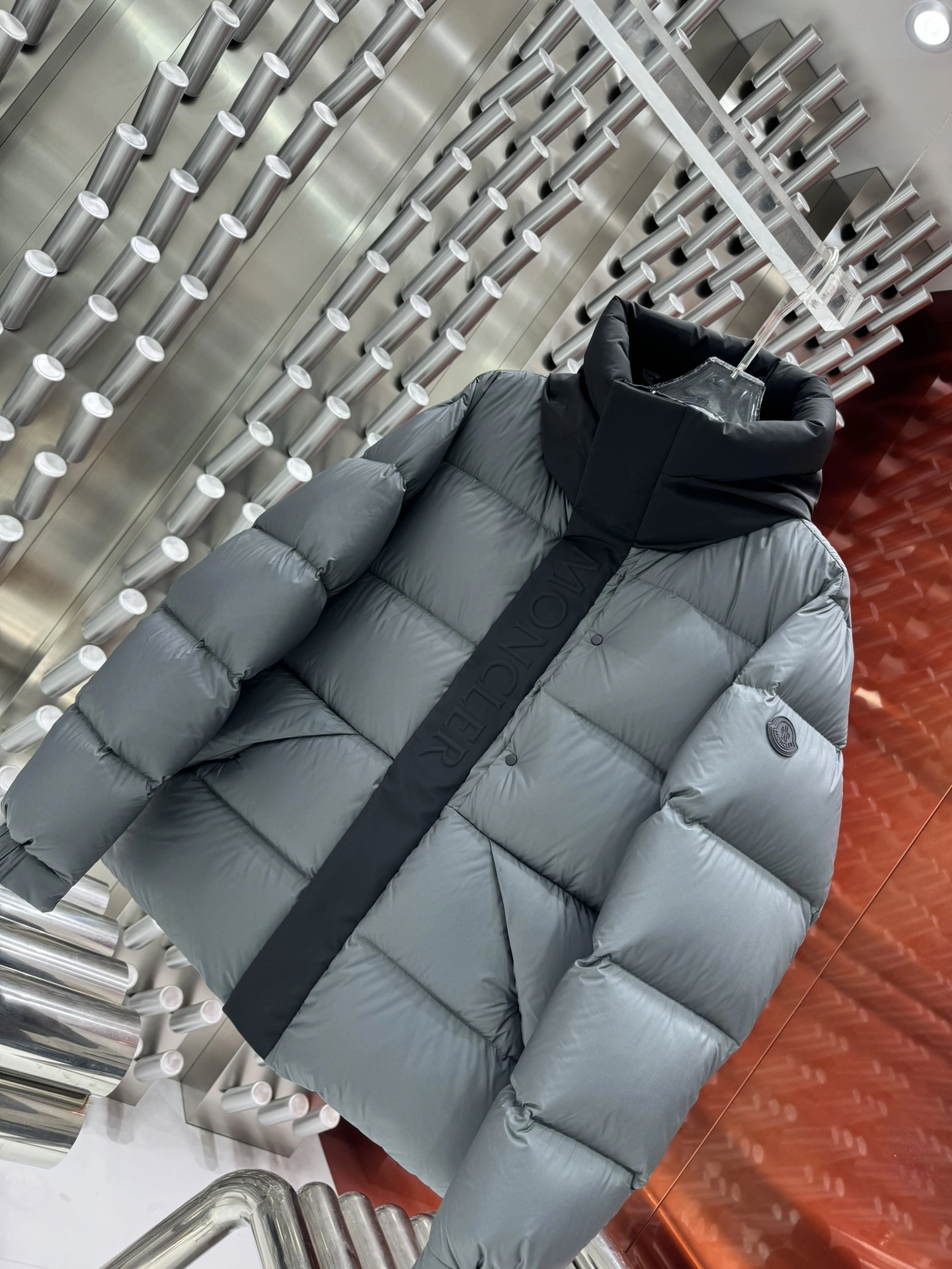 Moncler Down Jackets SportInspired 145458