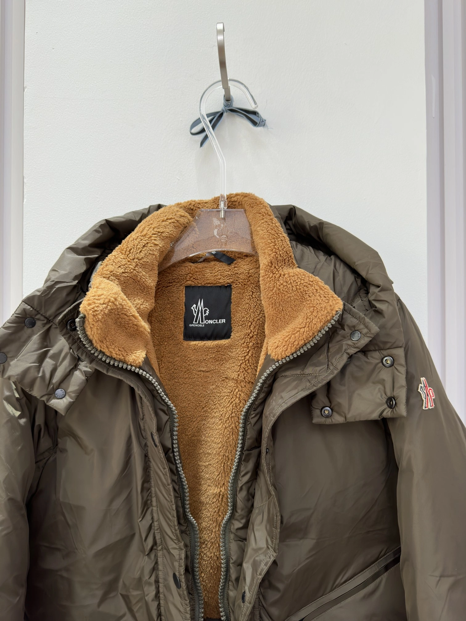 Fashionable Moncler Down Jackets 145443