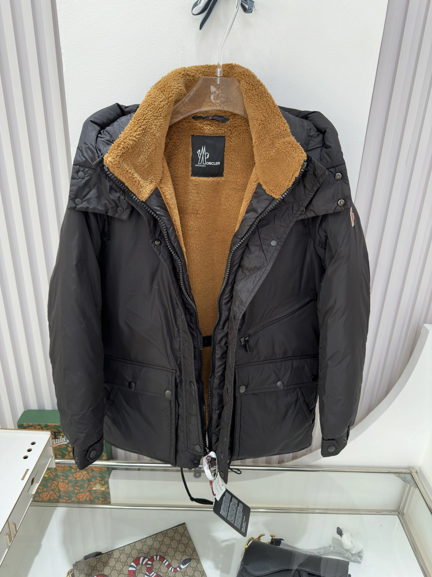 Reliable Moncler Down Jackets 145446