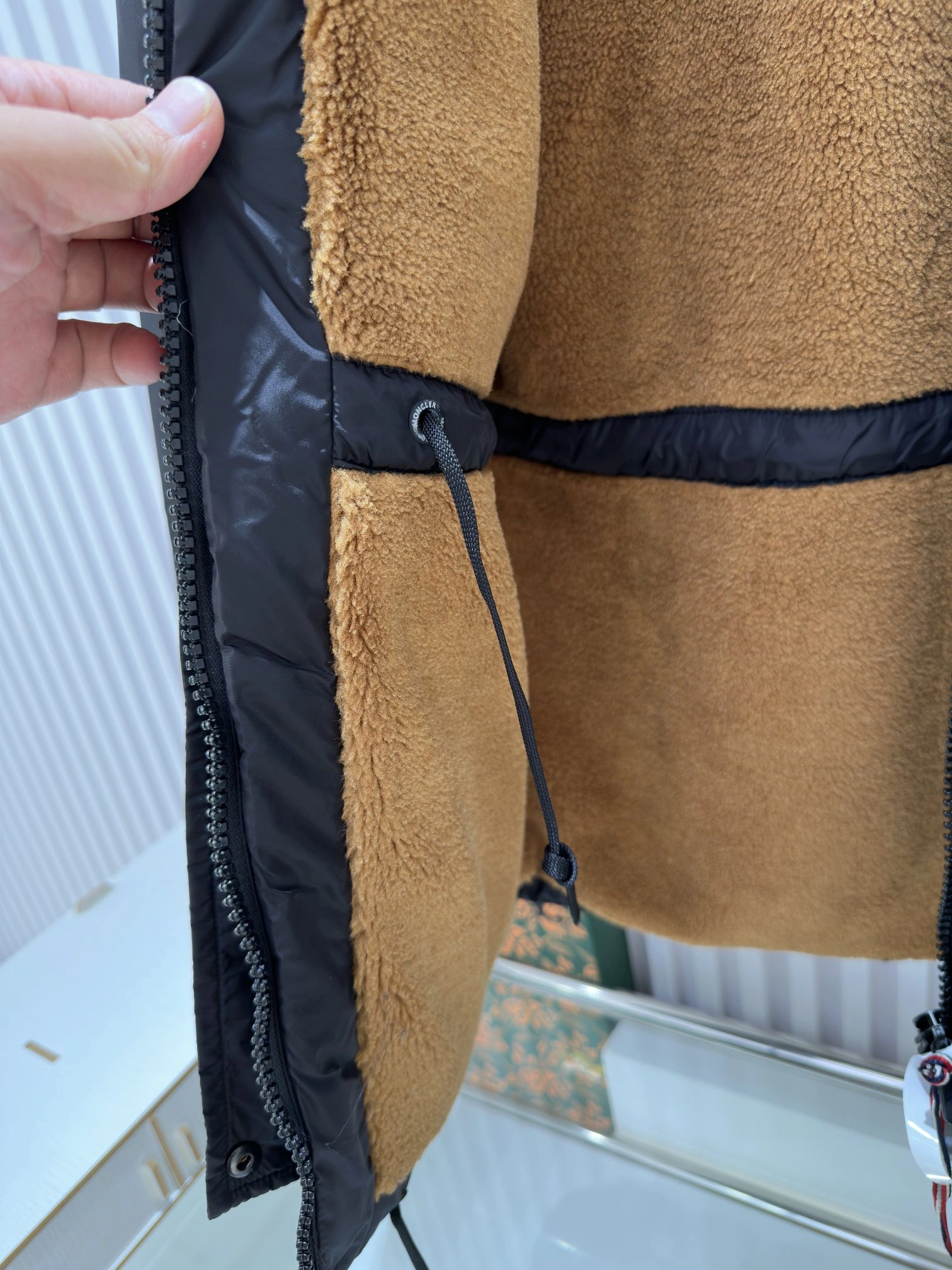 Reliable Moncler Down Jackets 145446