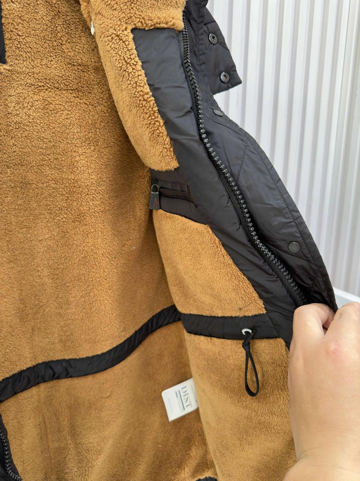 Reliable Moncler Down Jackets 145446