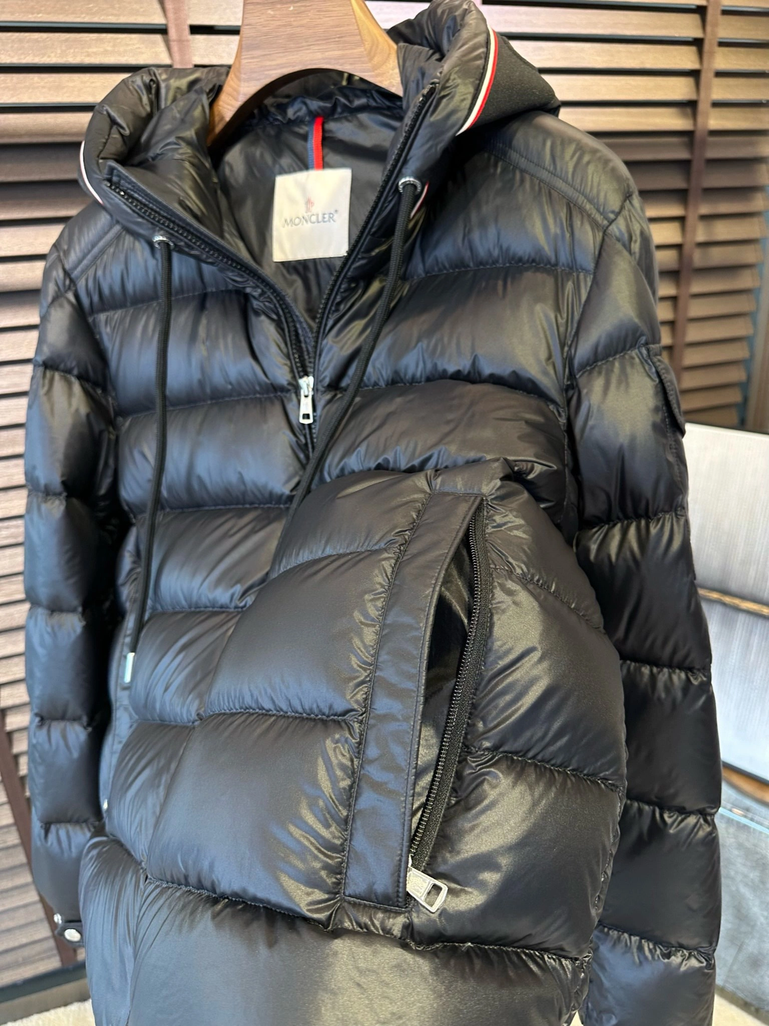 Moncler Down Jackets OdorResistant 145444
