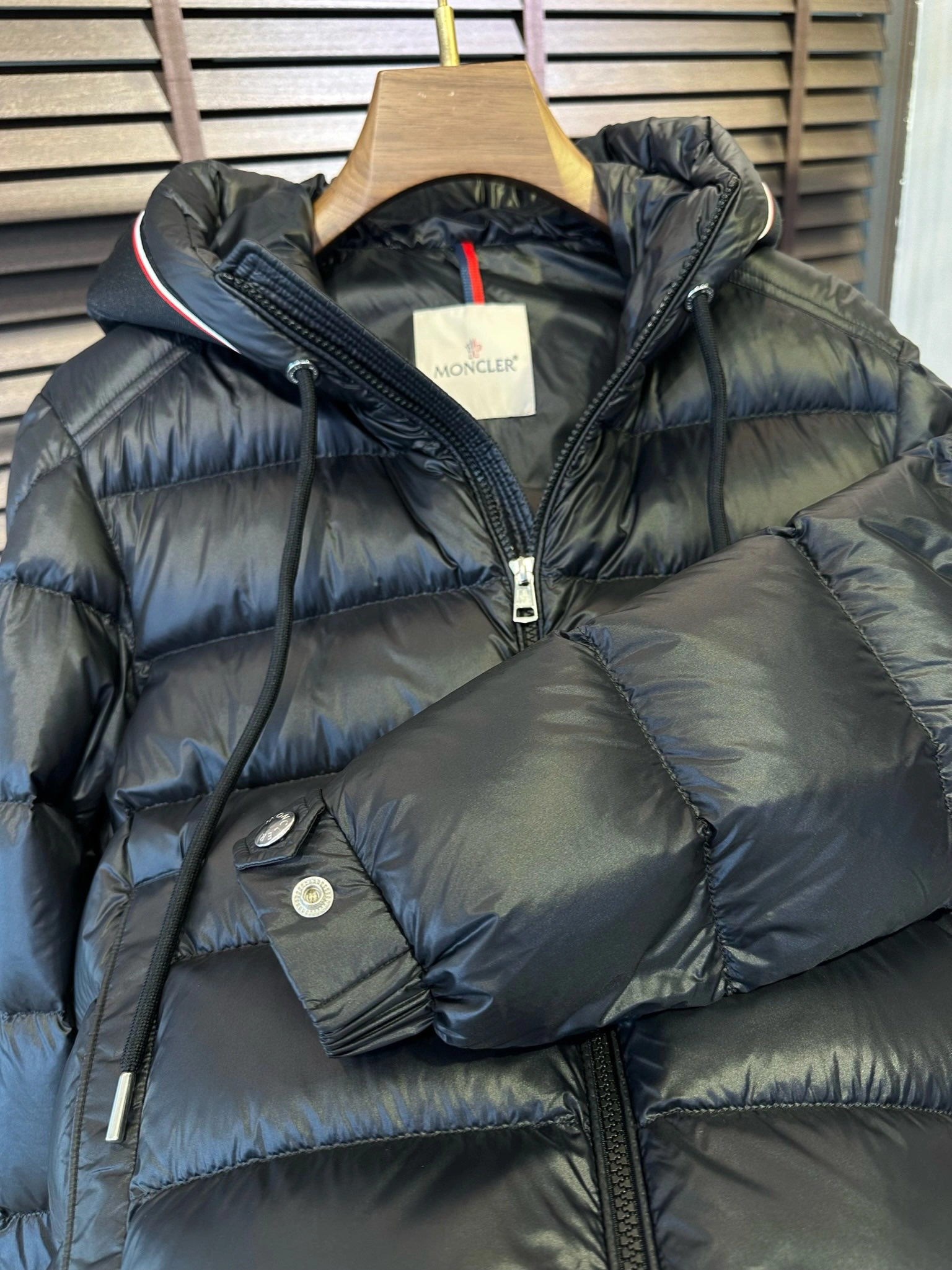 Moncler Down Jackets OdorResistant 145444