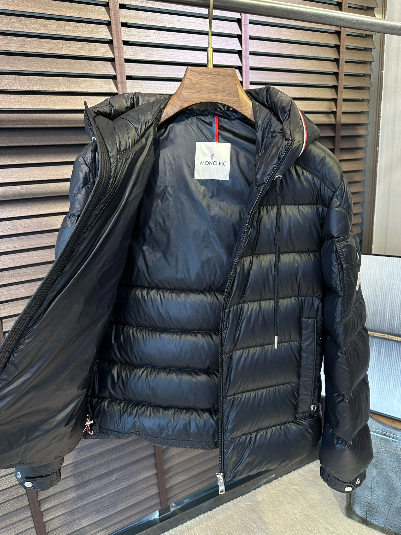 Moncler Down Jackets OdorResistant 145444