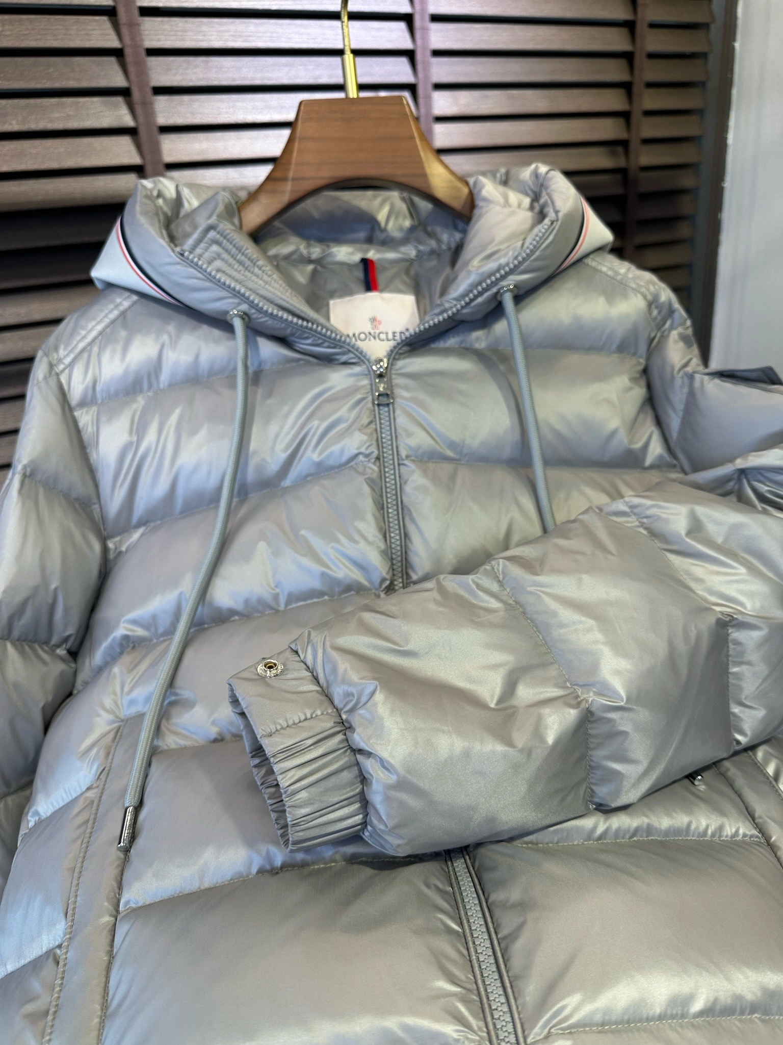 Timeless Moncler Down Jackets 145450